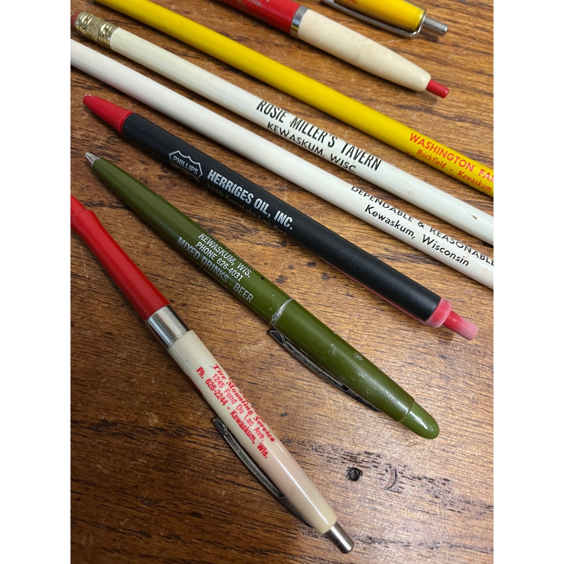 Vintage Kewaskum Wisconsin Advertising Lot Bar Tokens, Pencils, Patch, Bank Bag