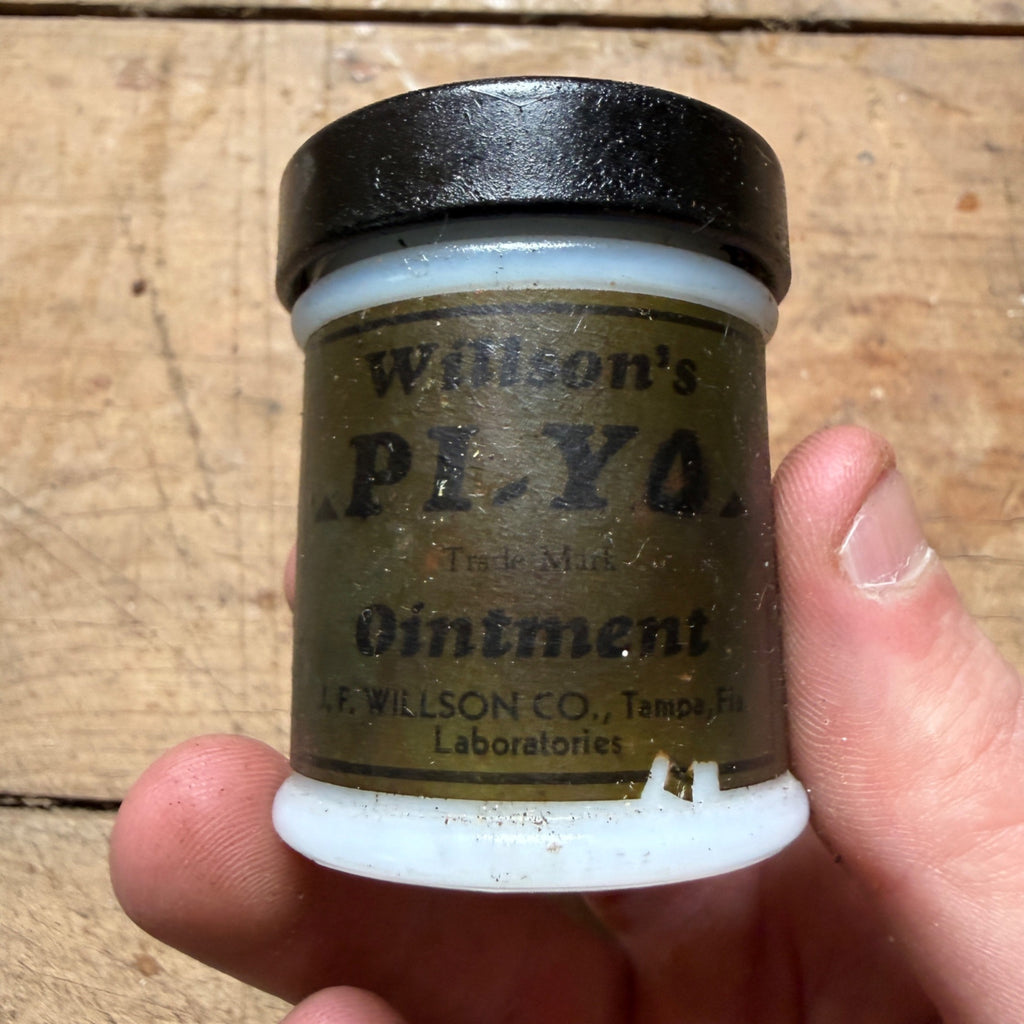 Vintage Wilsons PLYO Ointment Milk Glass Drug Store Pharmacy Jar Tampa FL