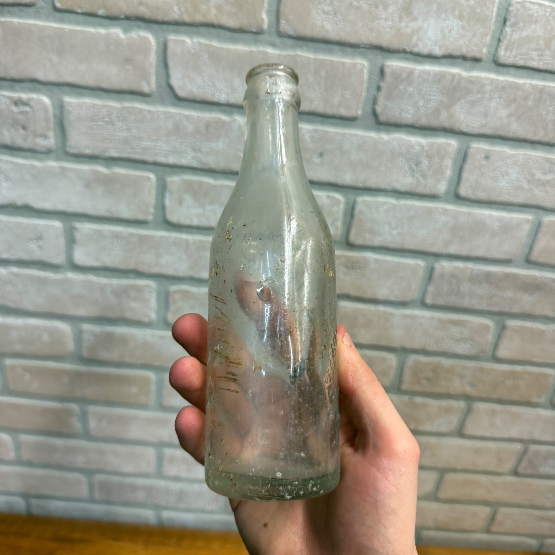 Vintage Wm. Warden Clear Embossed Soda Bottle Campbellsport Wisconsin 7oz WI Wis