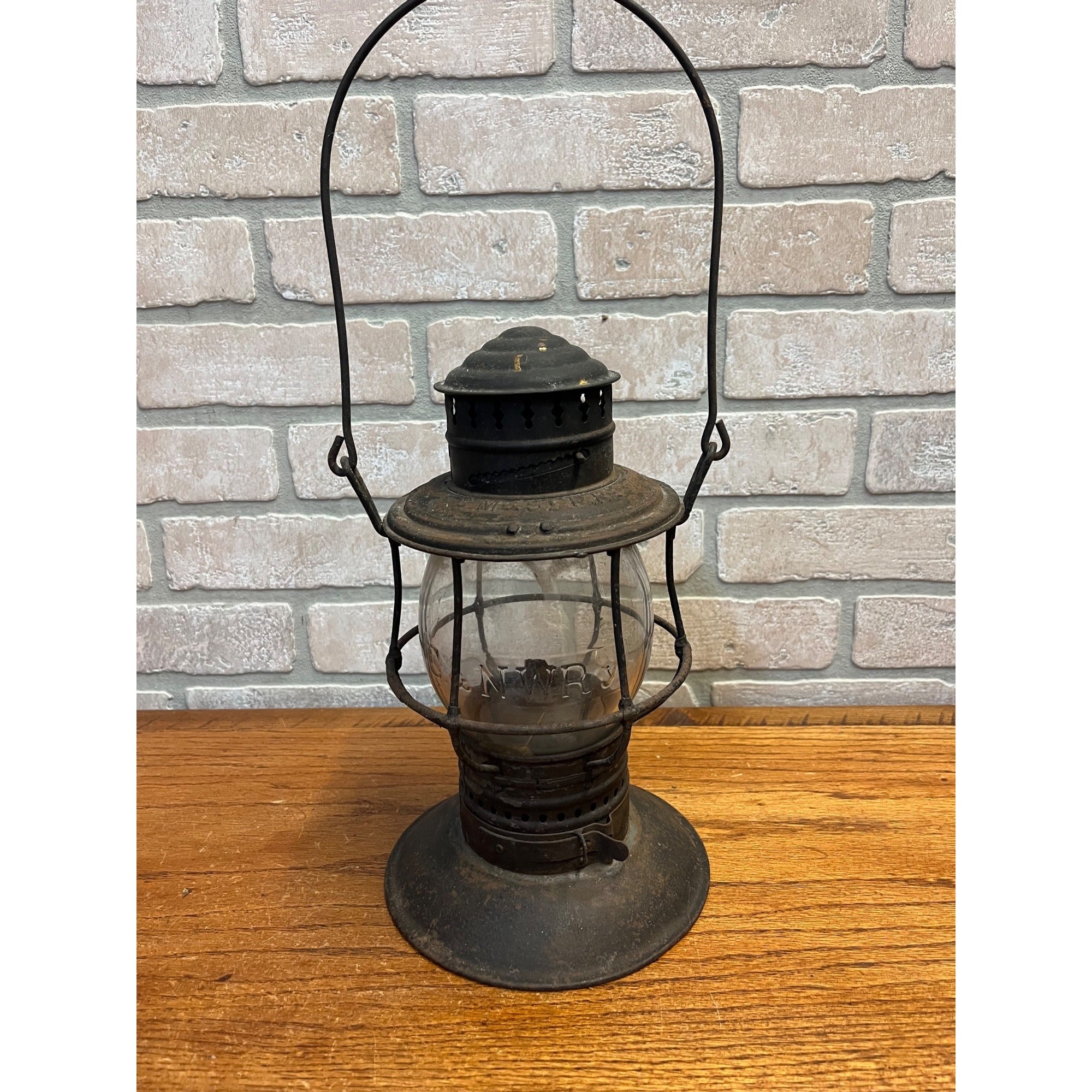 CHICAGO MILWAUKEE RAILROAD LANTERN BELL BOTTOM w/ Northwestern Globe C.M.& St. P. Ry 1895