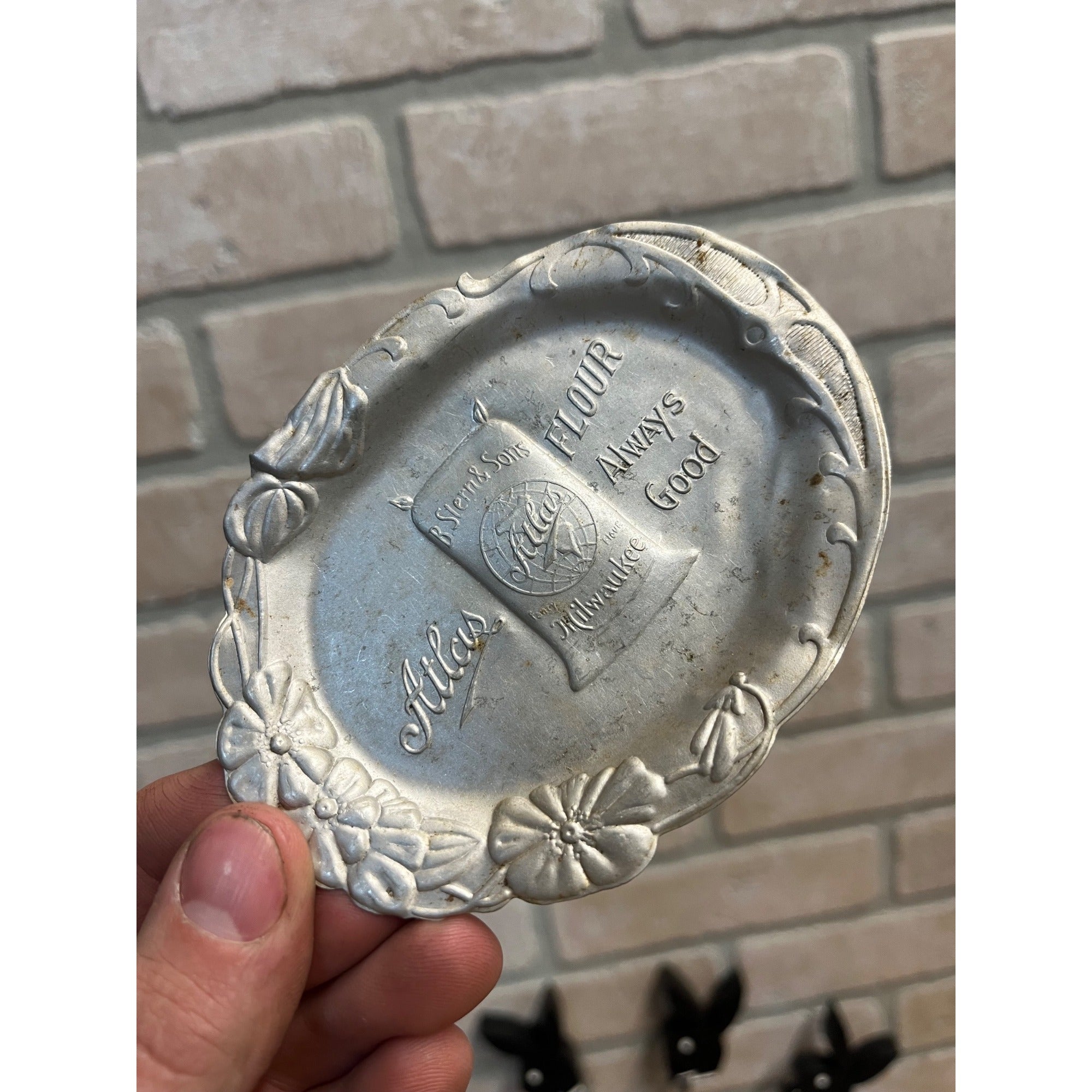 Original Vintage Atlas Flour Aluminum Tip Tray Advertising Early Milwaukee Wis