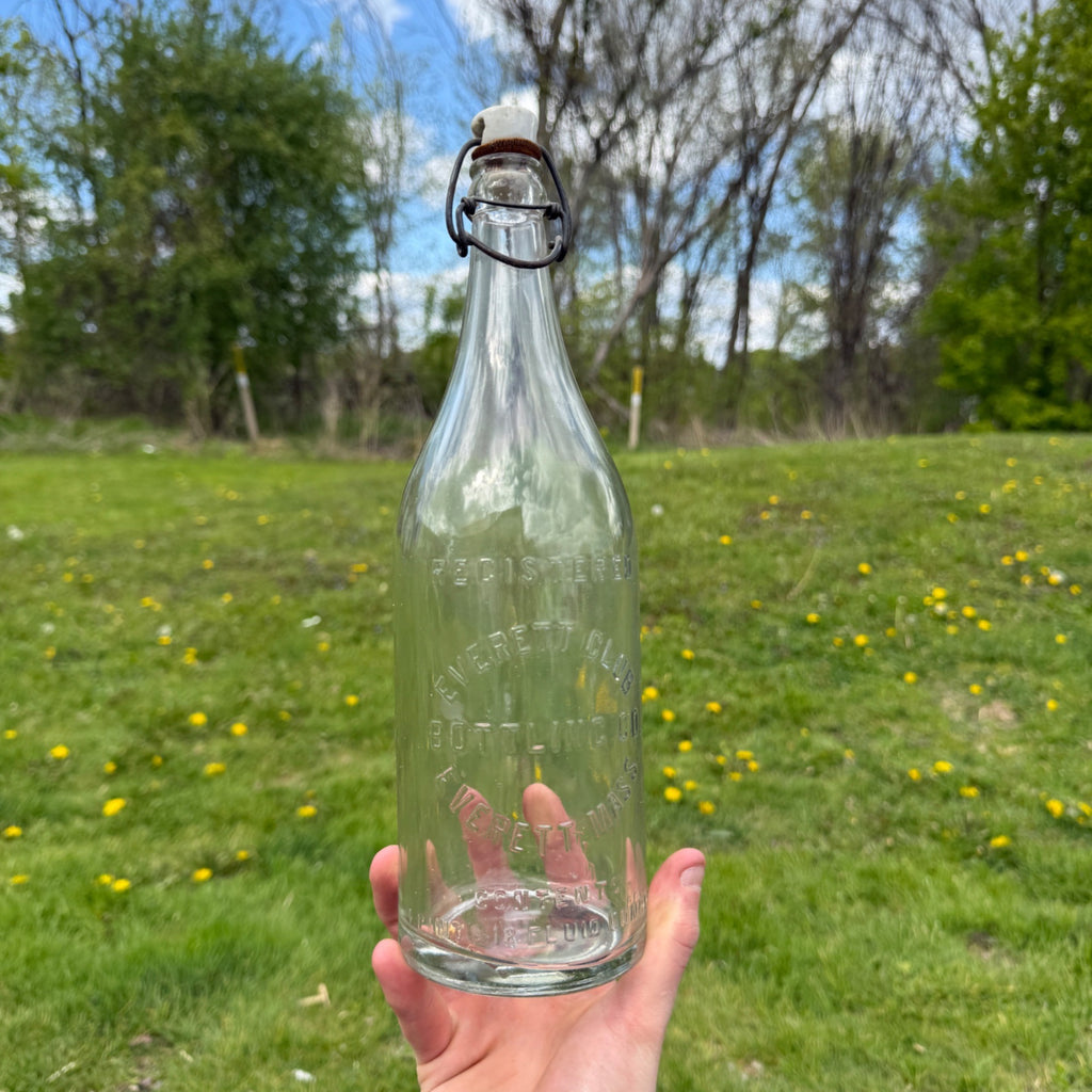 Antique Everett Club Bottling Co Massachusetts Mass 1 Pint 12 Oz Soda Bottle W/ Stopper