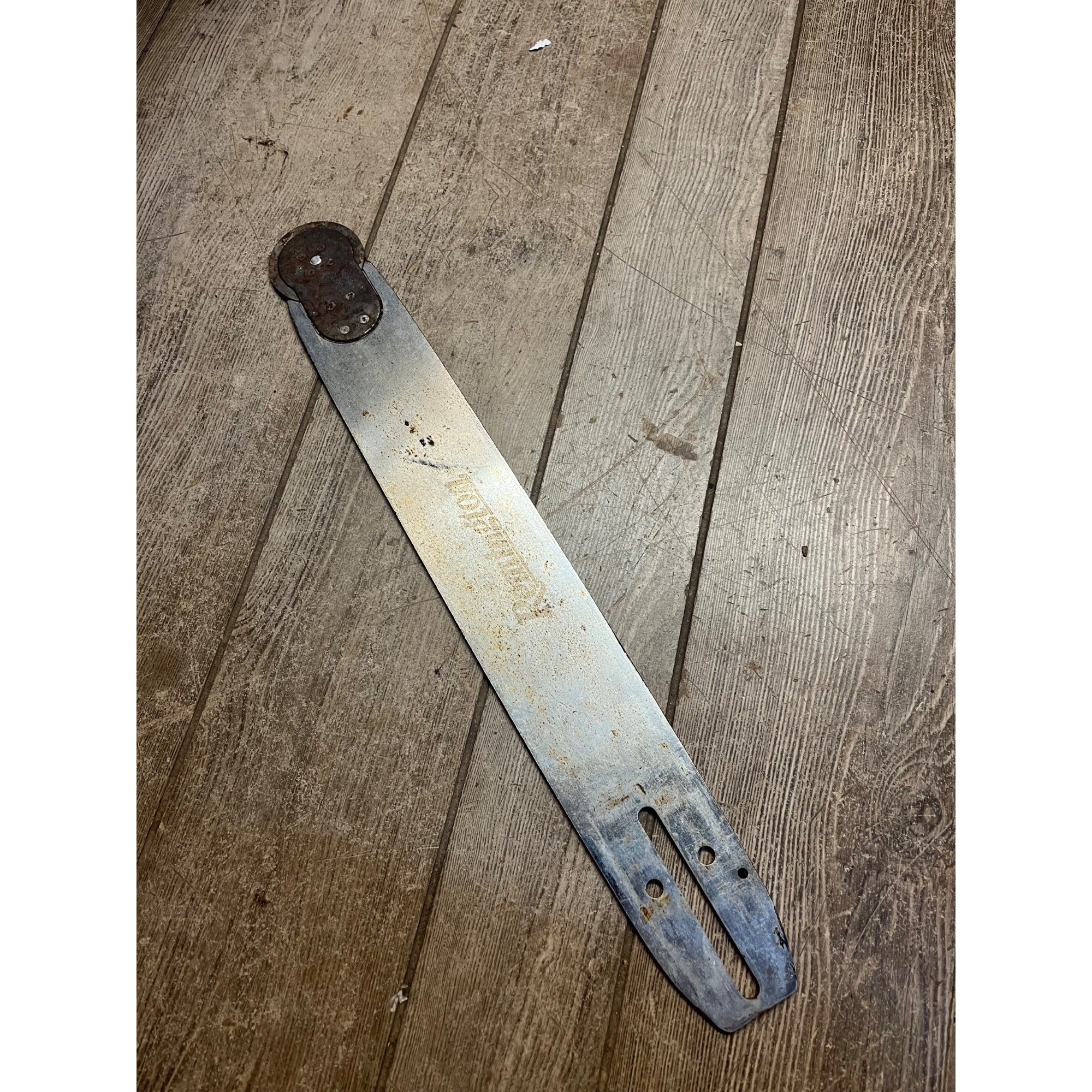 Vintage 1950s Remington Mall Chainsaw Guide Bar Sprocket Nose OEM 48777 - 48520