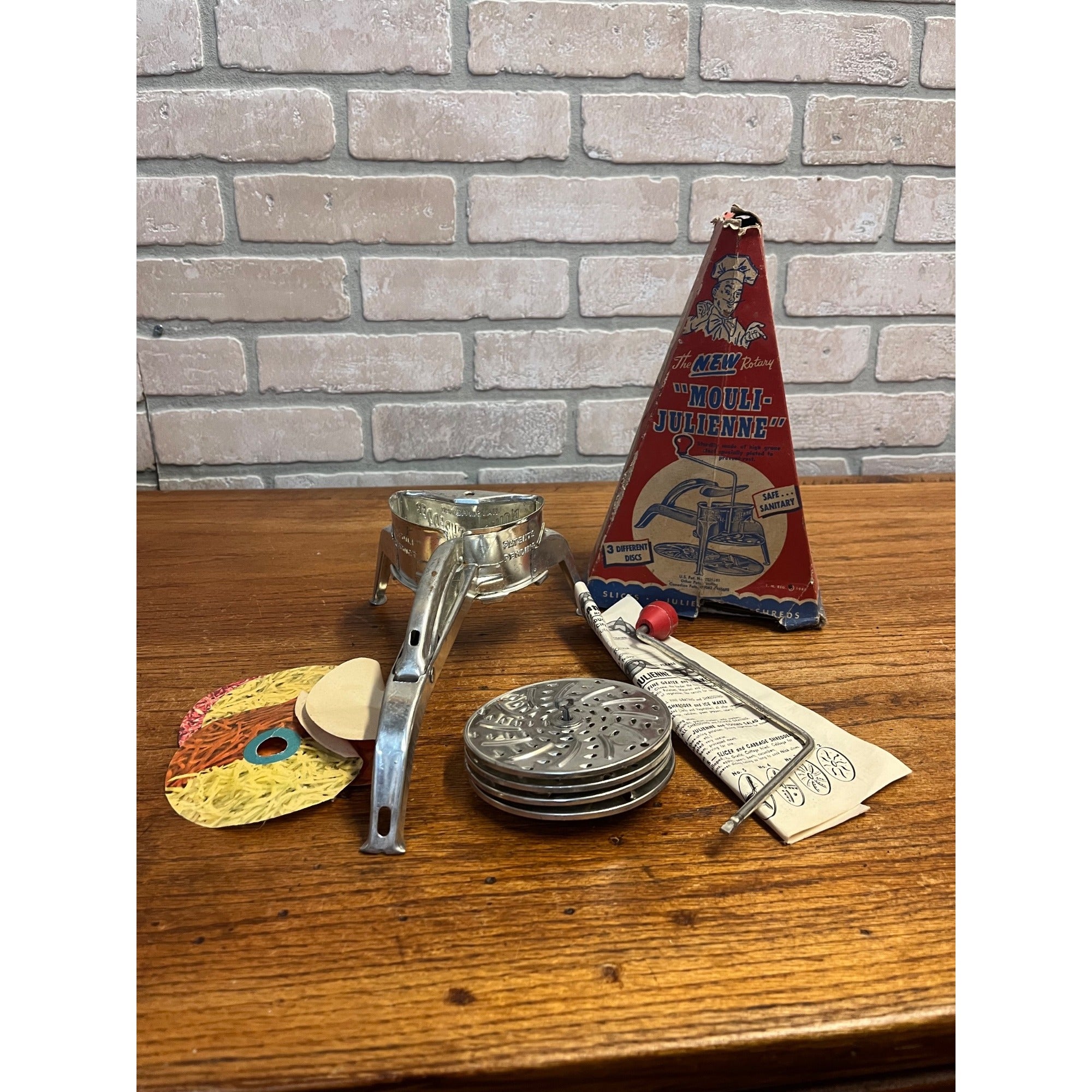 Vintage Moulinex Mouli-Julienne Slicer Grader Kitchen Decor