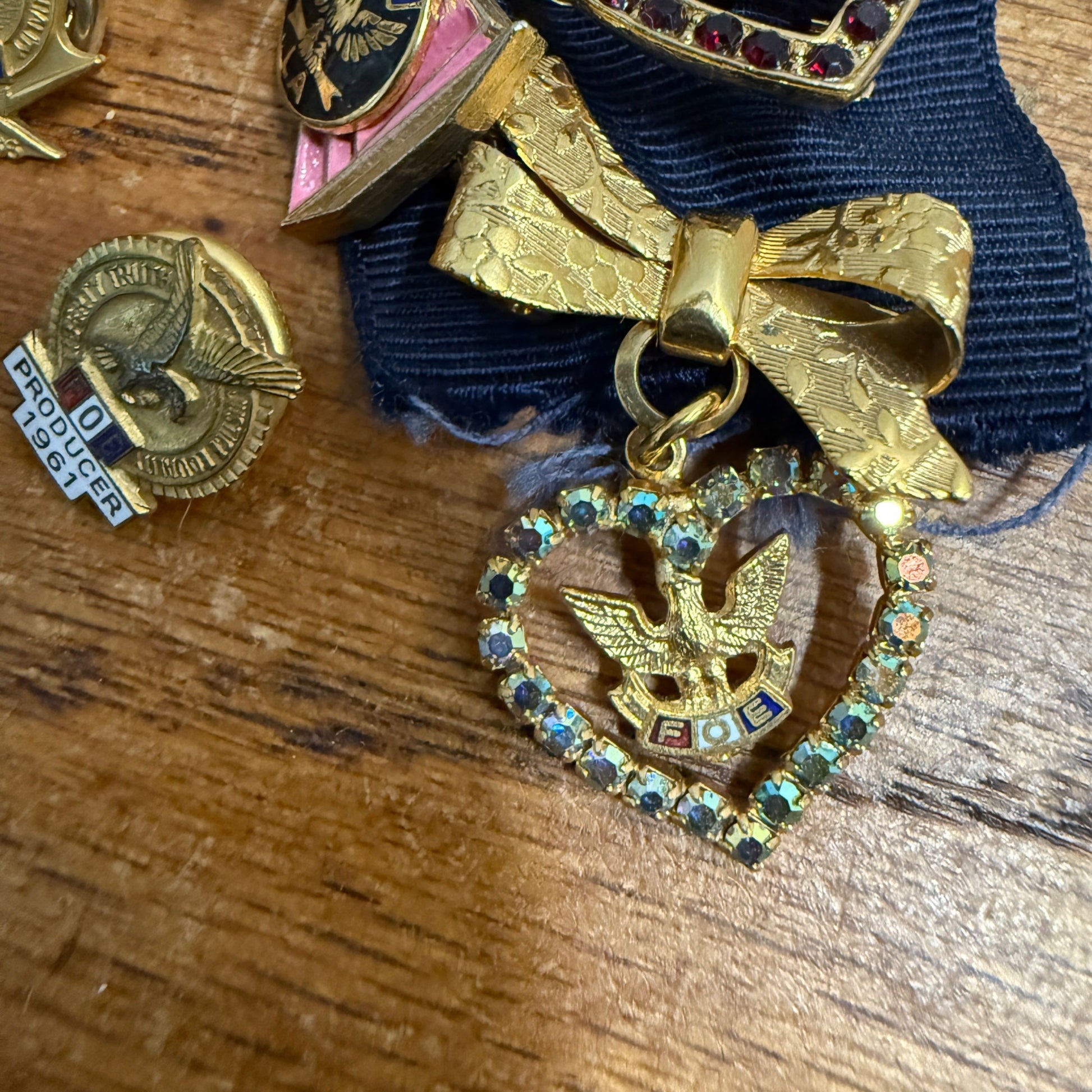 Huge Lot Ladies Auxiliary FOE Fraternal Order Eagles Hat Pins Pinbacks Lapels