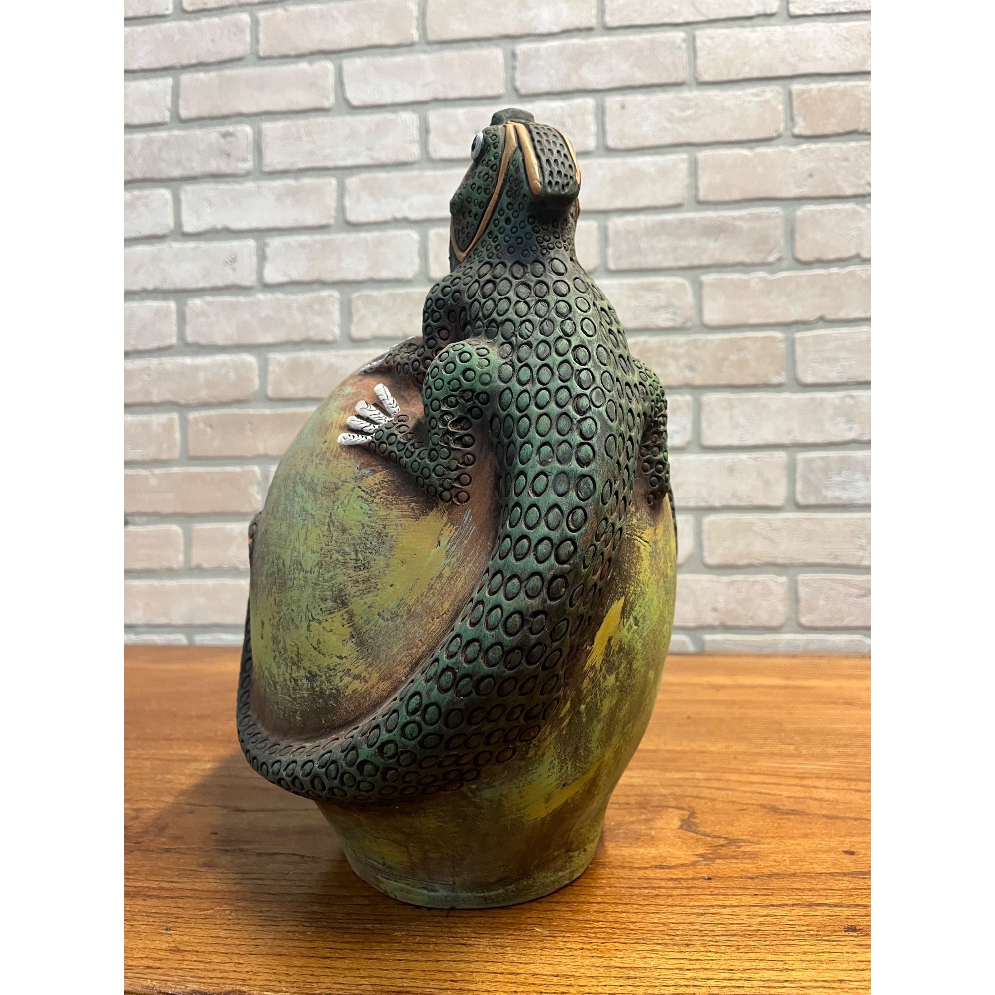 RARE Vintage Jorge Wilmot Style Mexican Art Pottery Stoneware Iguana Vase