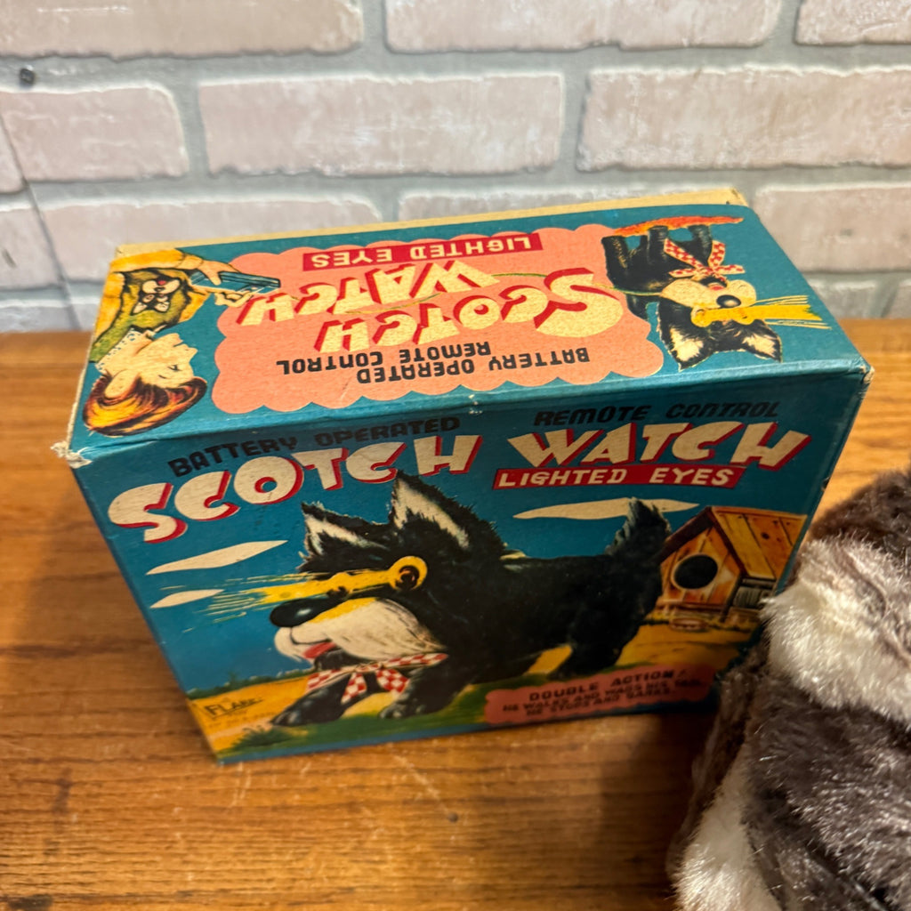 Vintage 1950's Battery Operated SCOTCH WATCH Lighted Eyes Dog Toy W/ Box