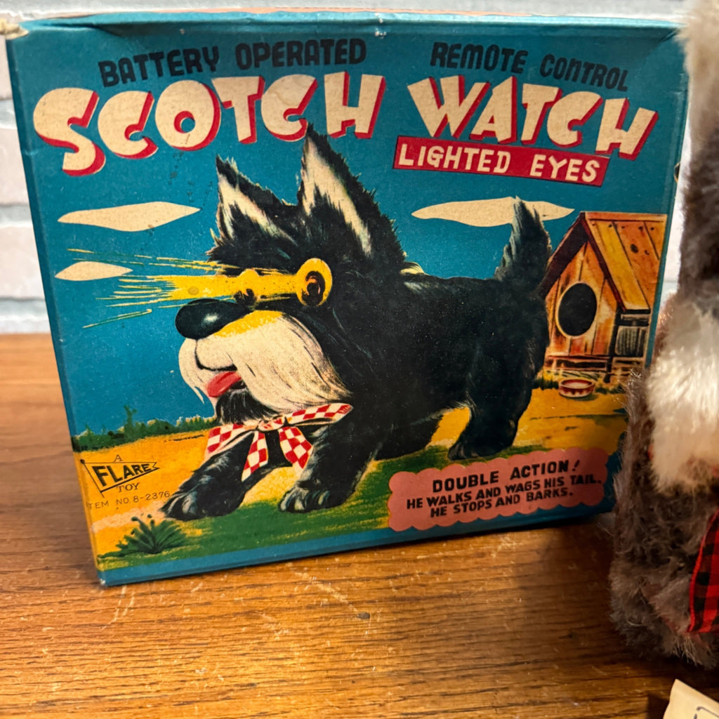 Vintage 1950's Battery Operated SCOTCH WATCH Lighted Eyes Dog Toy W/ Box