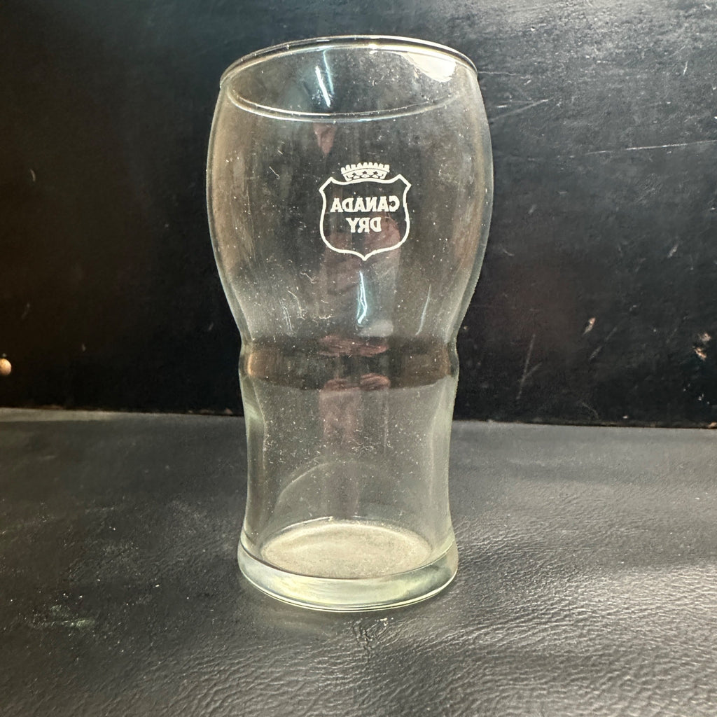 Vintage Canada Dry Ginger Ale Soda Fountain Glass Cup White Curved Sham ACL
