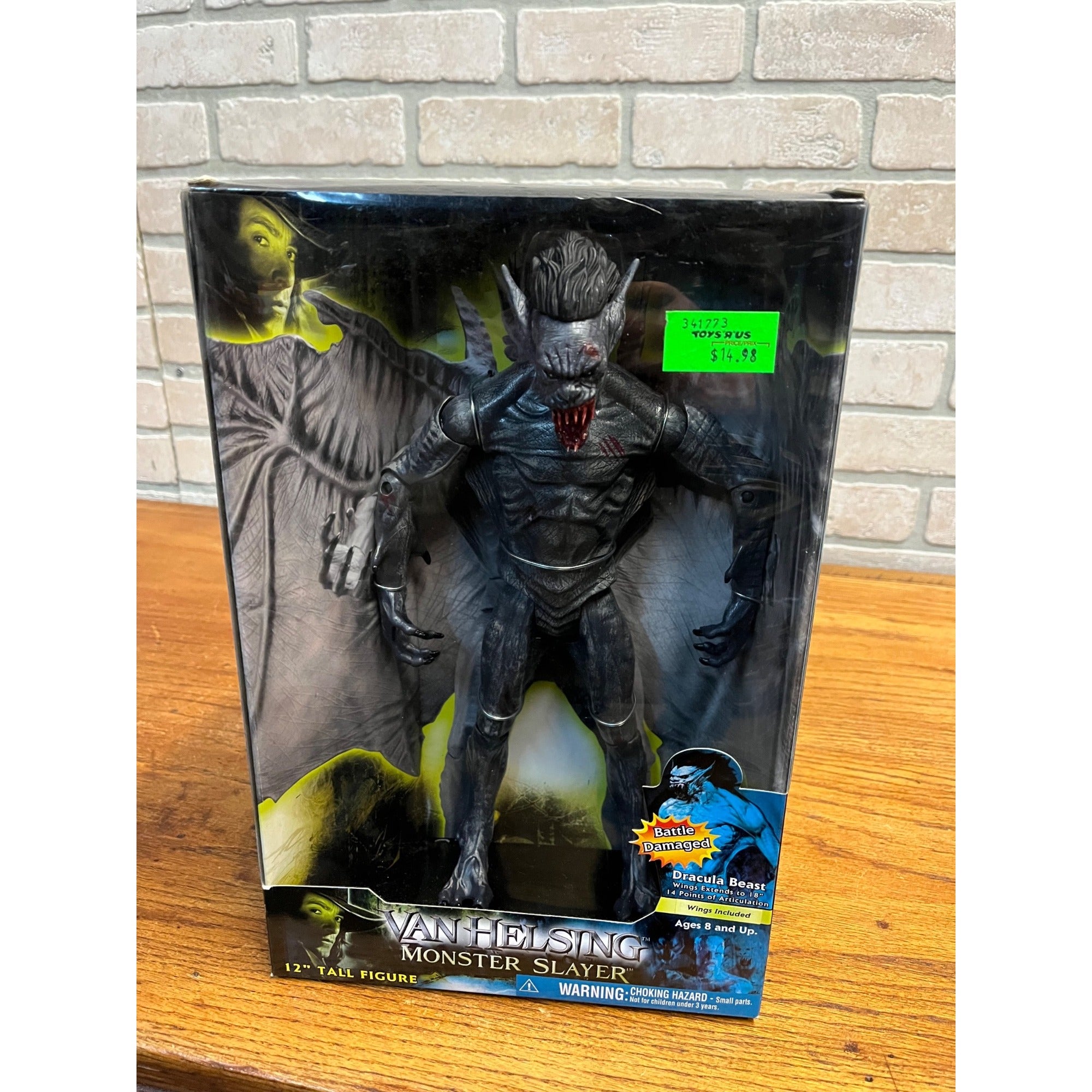 2004 Jakks Pacific Van Helsing Monster Slayer Dracula Beast 12" Action Figure