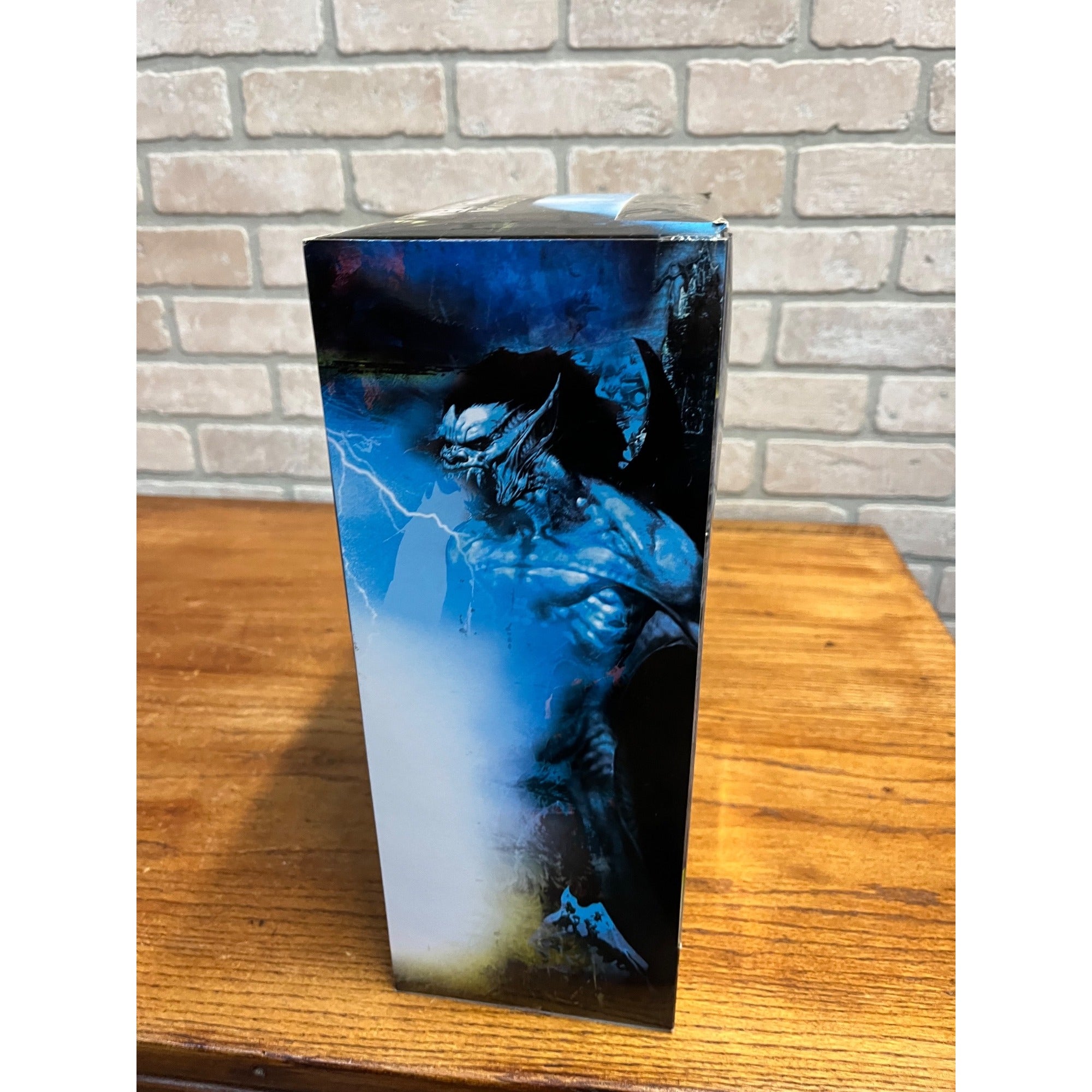 2004 Jakks Pacific Van Helsing Monster Slayer Dracula Beast 12" Action Figure