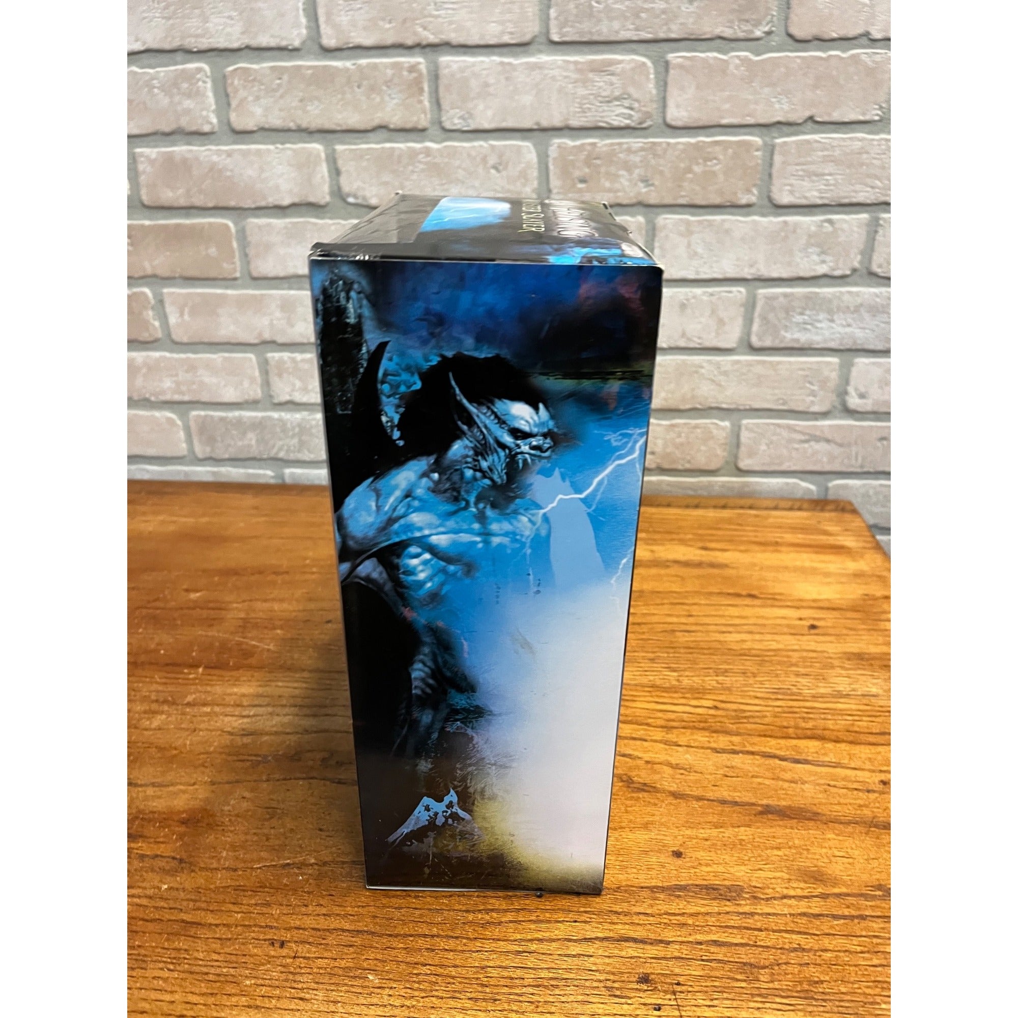 2004 Jakks Pacific Van Helsing Monster Slayer Dracula Beast 12" Action Figure