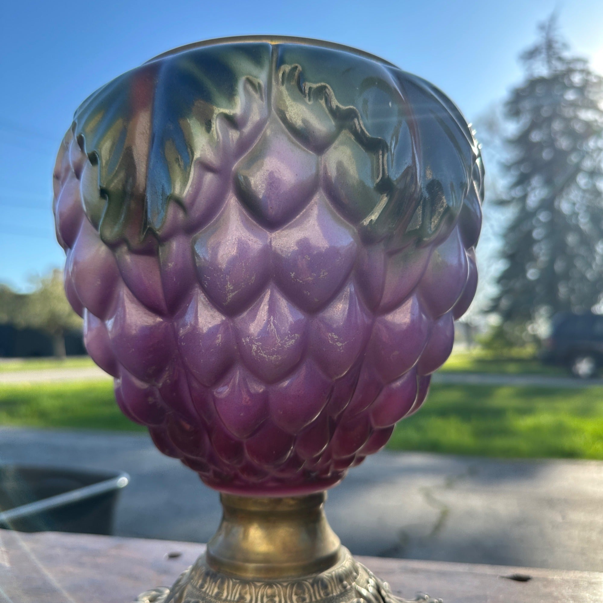 Antique Victorian Puffy Grape Cluster Parlor Table Oil Lamp