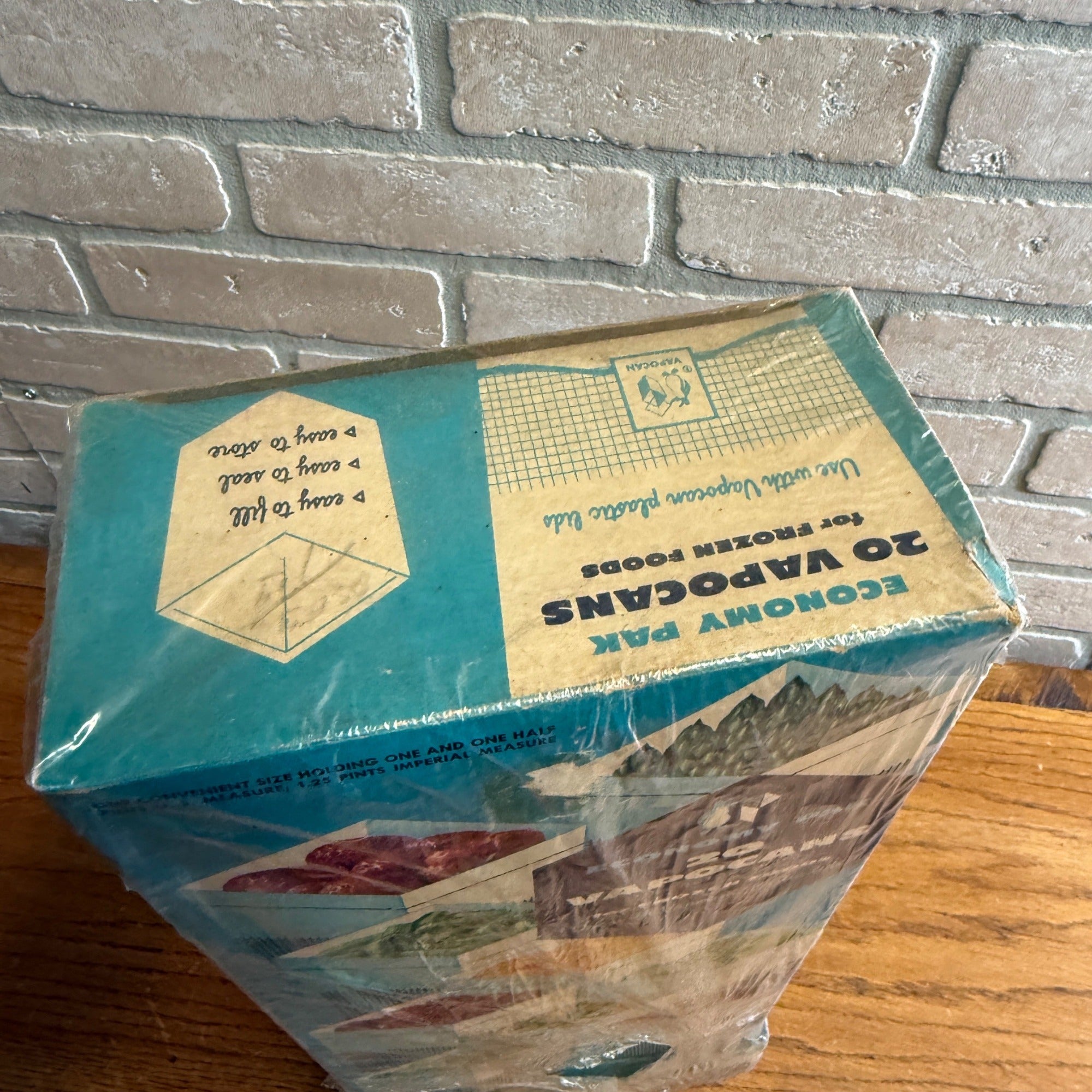 Vintage 1950s Unused VapoCans Wax Containers Frozen Foods 20-Pack Advertising