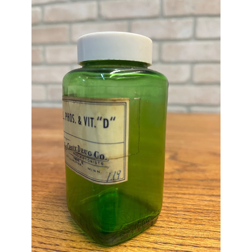 Vintage St. Croix Drug Co Green Apothecary Glass Jar Label Stillwater Minnesota
