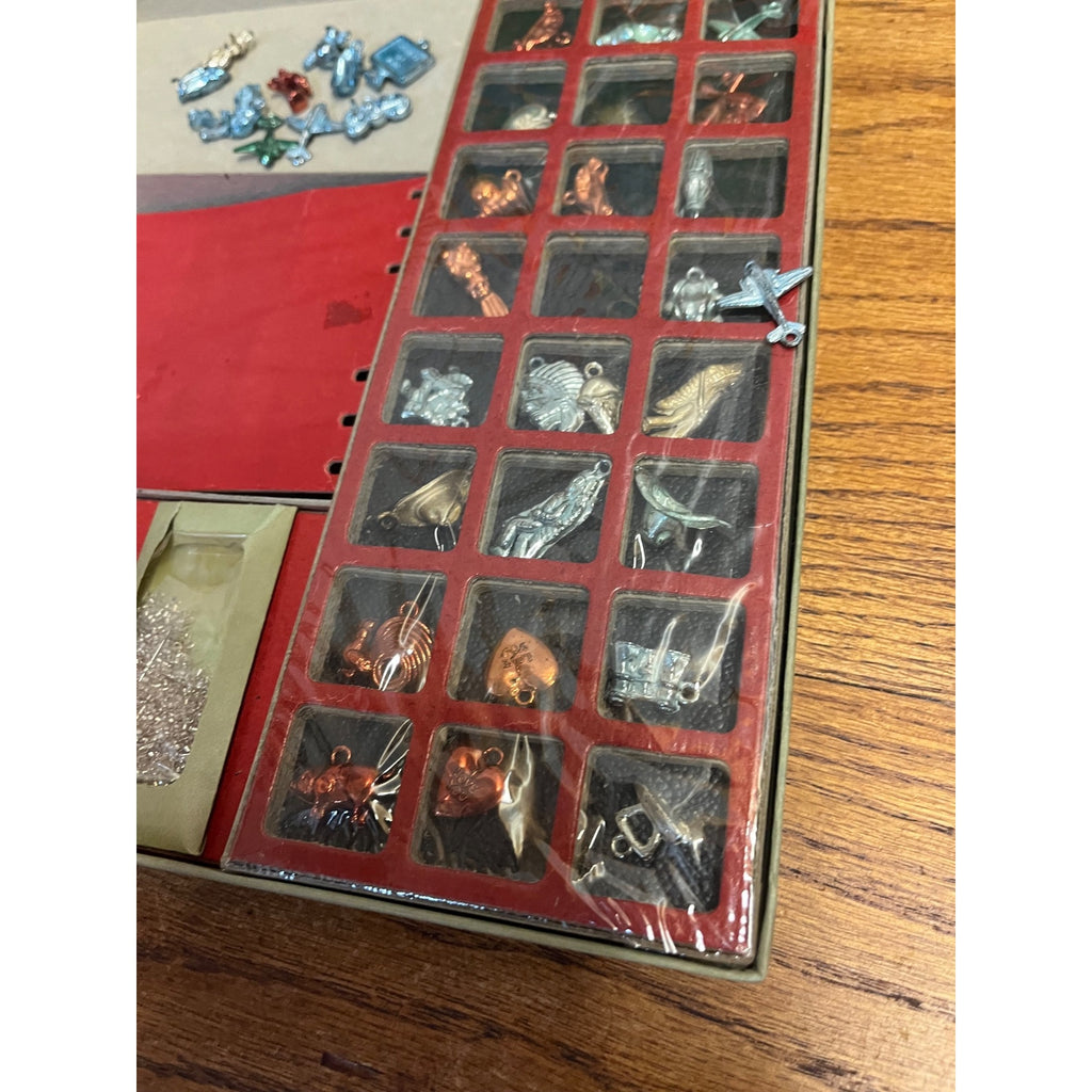Vintage Children's Charm Craft Kit Jewelry Making Set Walco Bead Co. New York, NY 1952