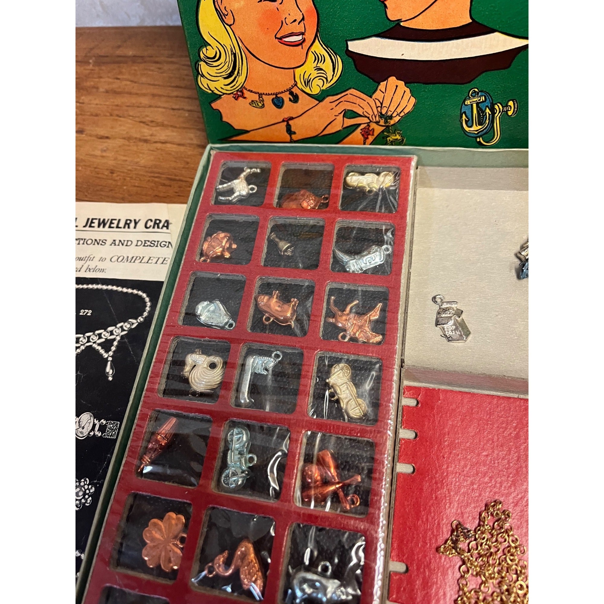 Vintage Children's Charm Craft Kit Jewelry Making Set Walco Bead Co. New York, NY 1952