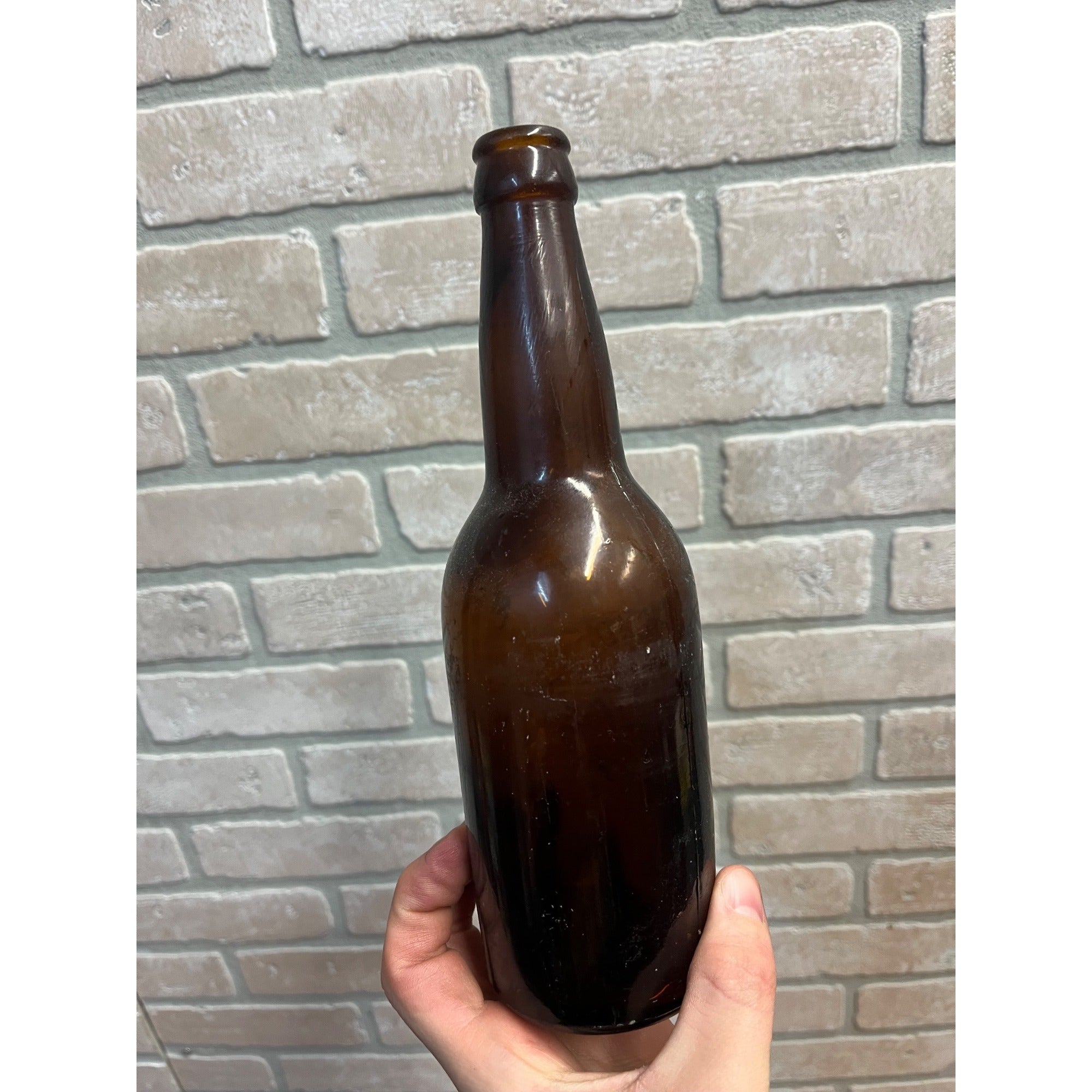 Independent Milwaukee Brewery Embossed Wisconsin Beer Bottle Amber WF&S