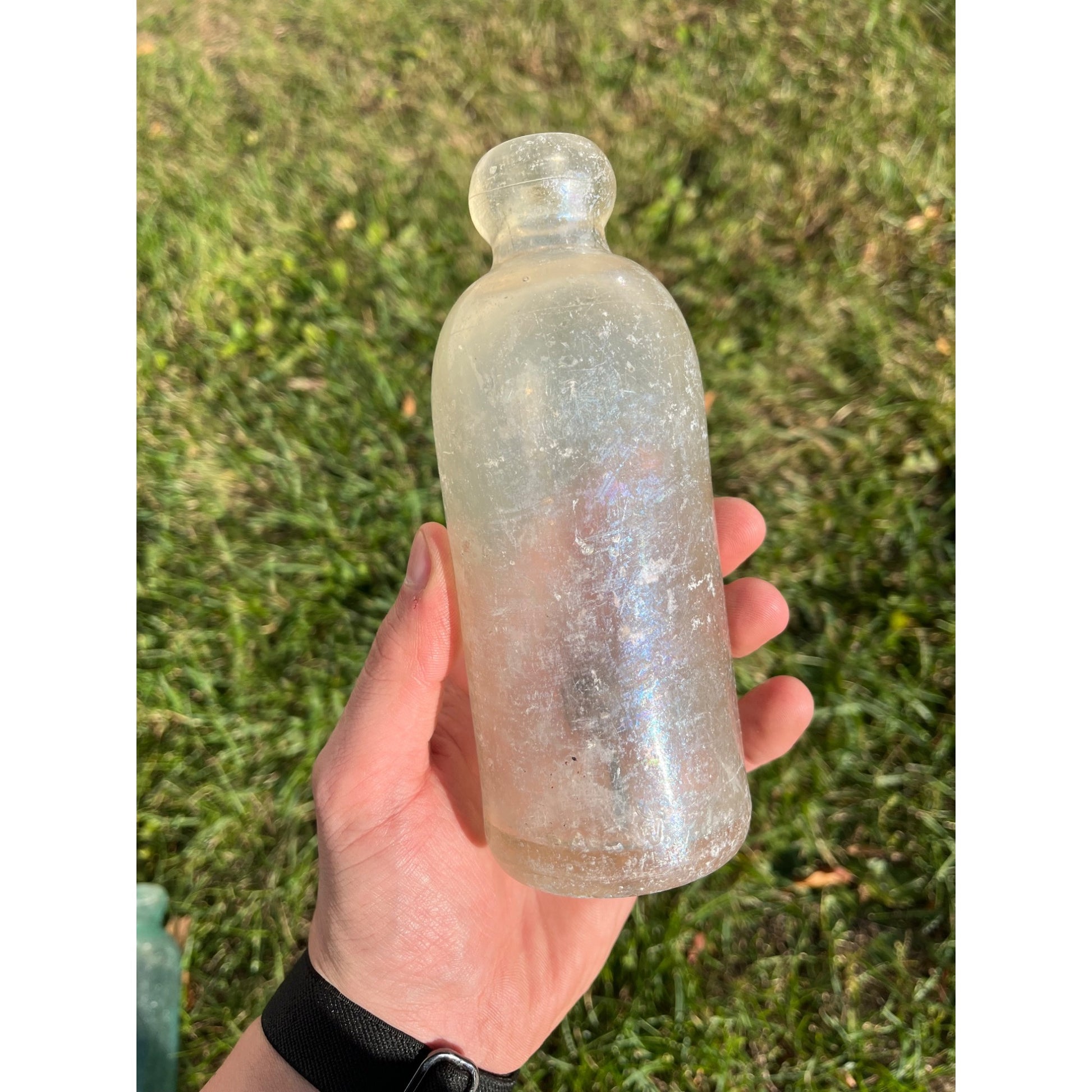 E.L. Hustings c1890s Milwaukee Wis Clear Soda Beer Bottle Blob Top Hutchinson