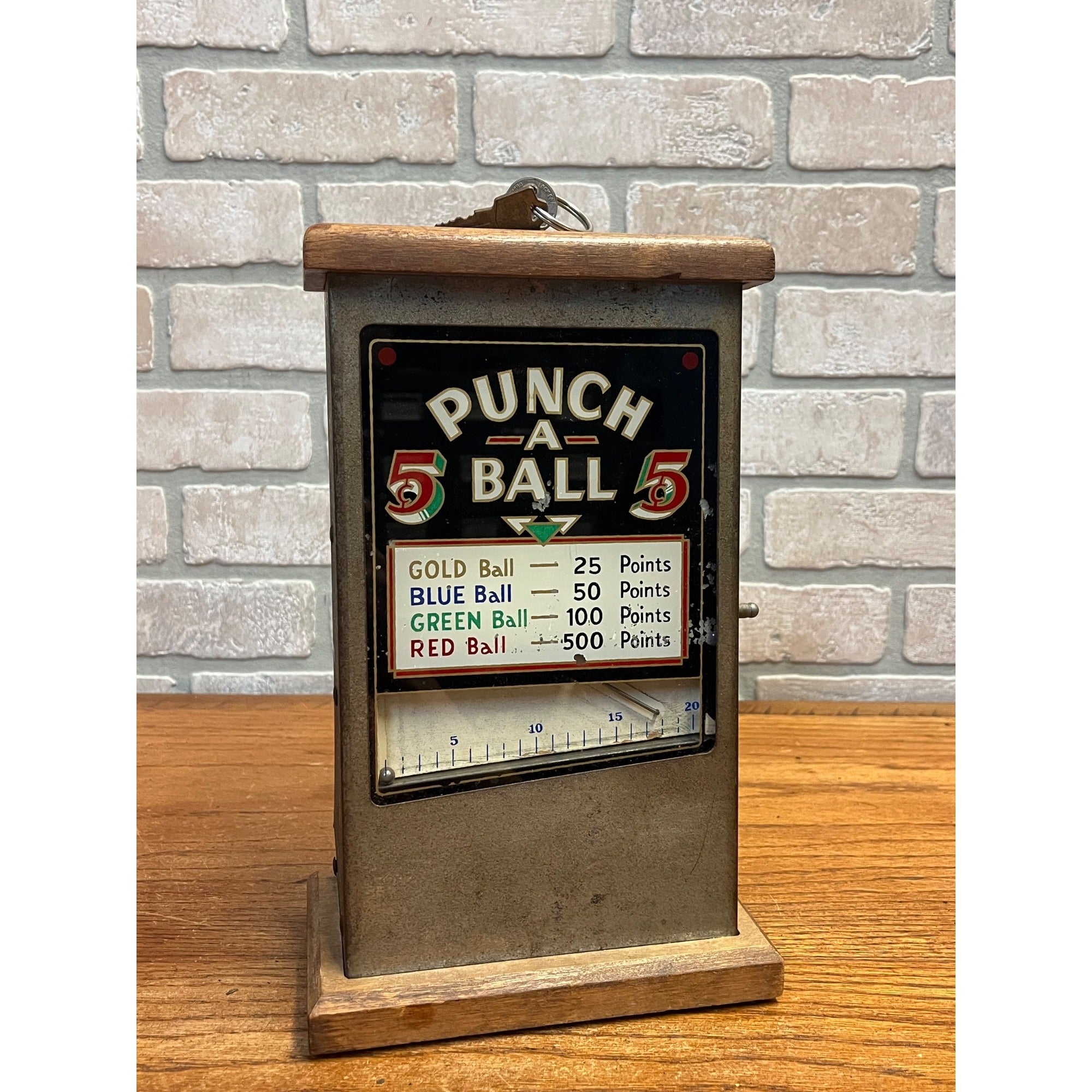Vintage 1939 Genco “Punch A Ball” Coin-Op Trade Stimulator 5-Cent Tabletop