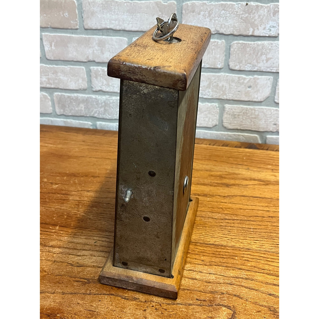 Vintage 1939 Genco “Punch A Ball” Coin-Op Trade Stimulator 5-Cent Tabletop