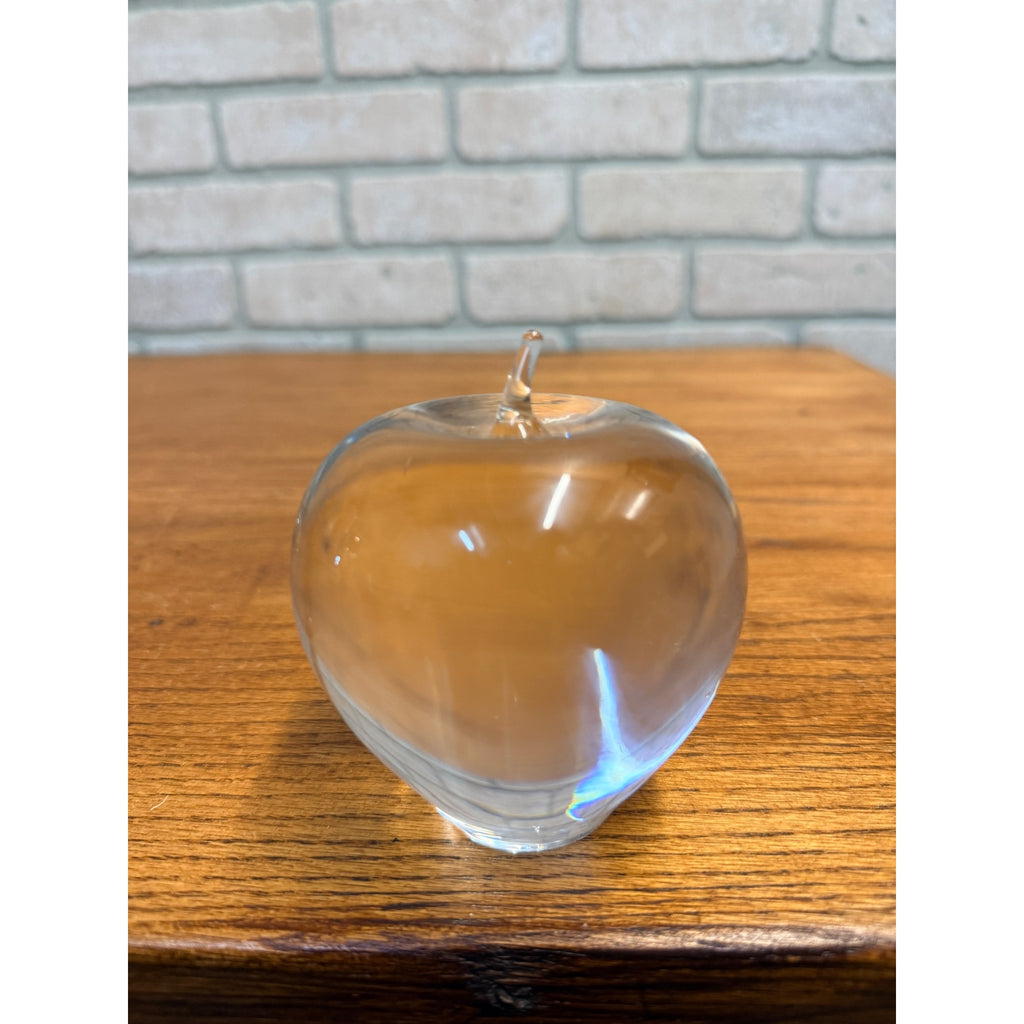 Fine Studio Art Glass Apple Paperweight Figurine Clear Crystal Fruit Larson