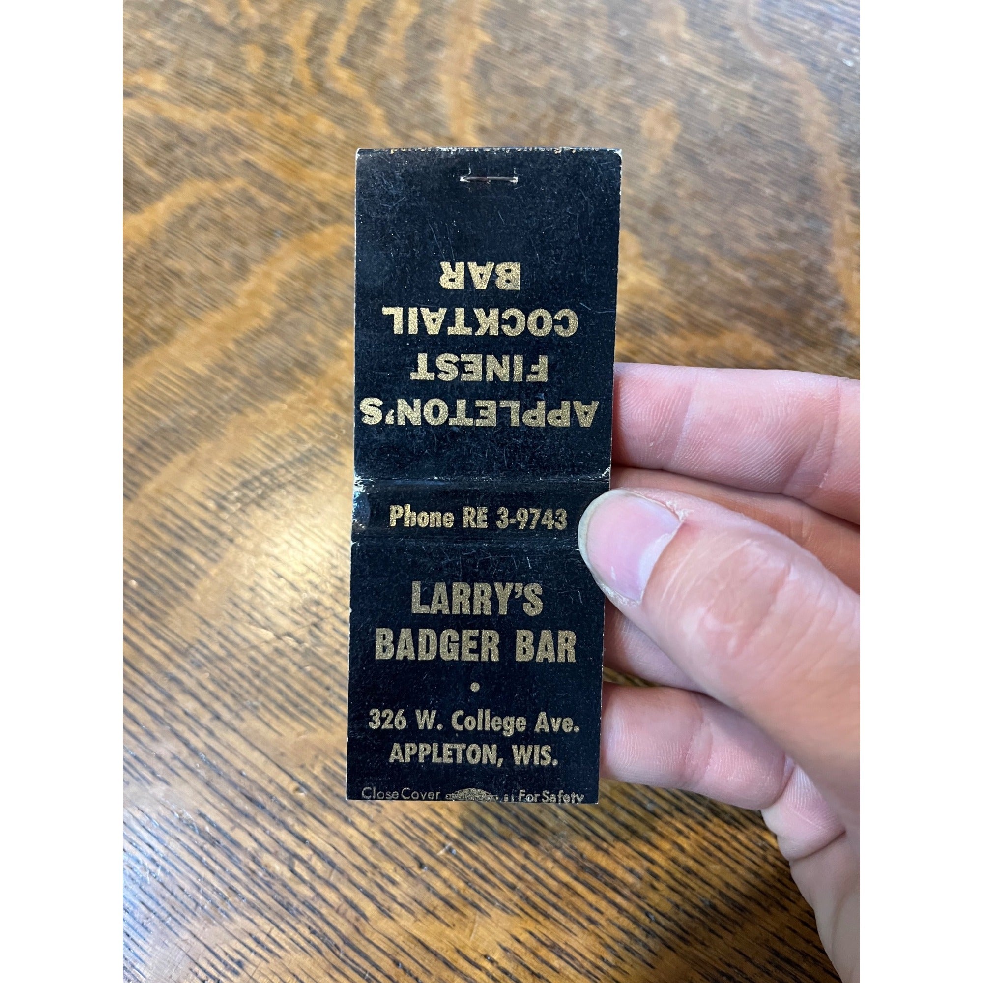 Vintage Matchbook Advertising - Larry's Bader Bar - Appleton, Wis.