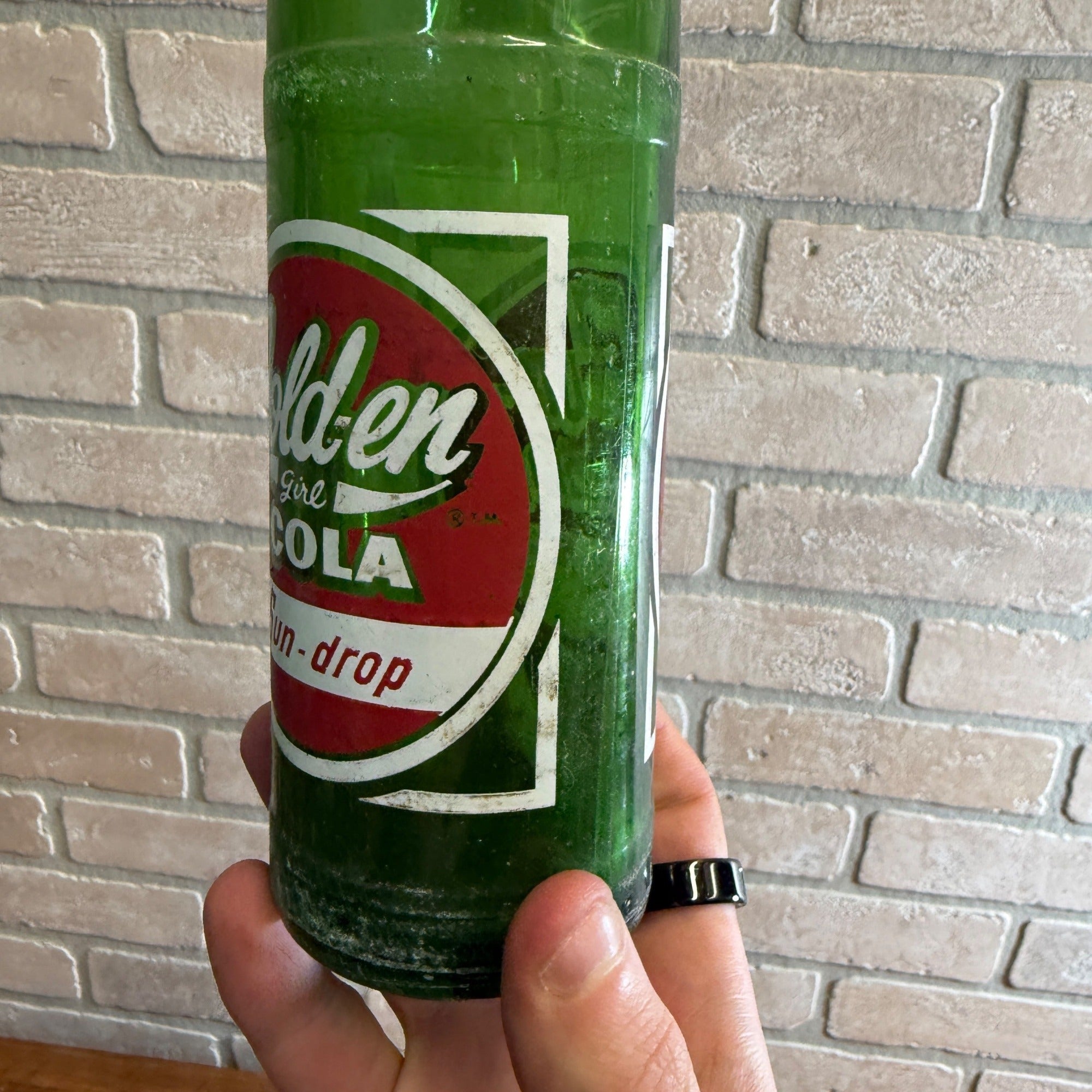 Vintage Sun Drop Golden Girl Cola 14oz Soda Bottle Scarce Green St Louis