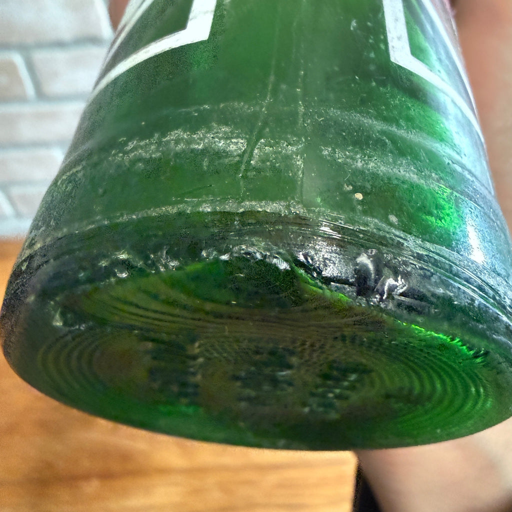 Vintage Sun Drop Golden Girl Cola 14oz Soda Bottle Scarce Green St Louis