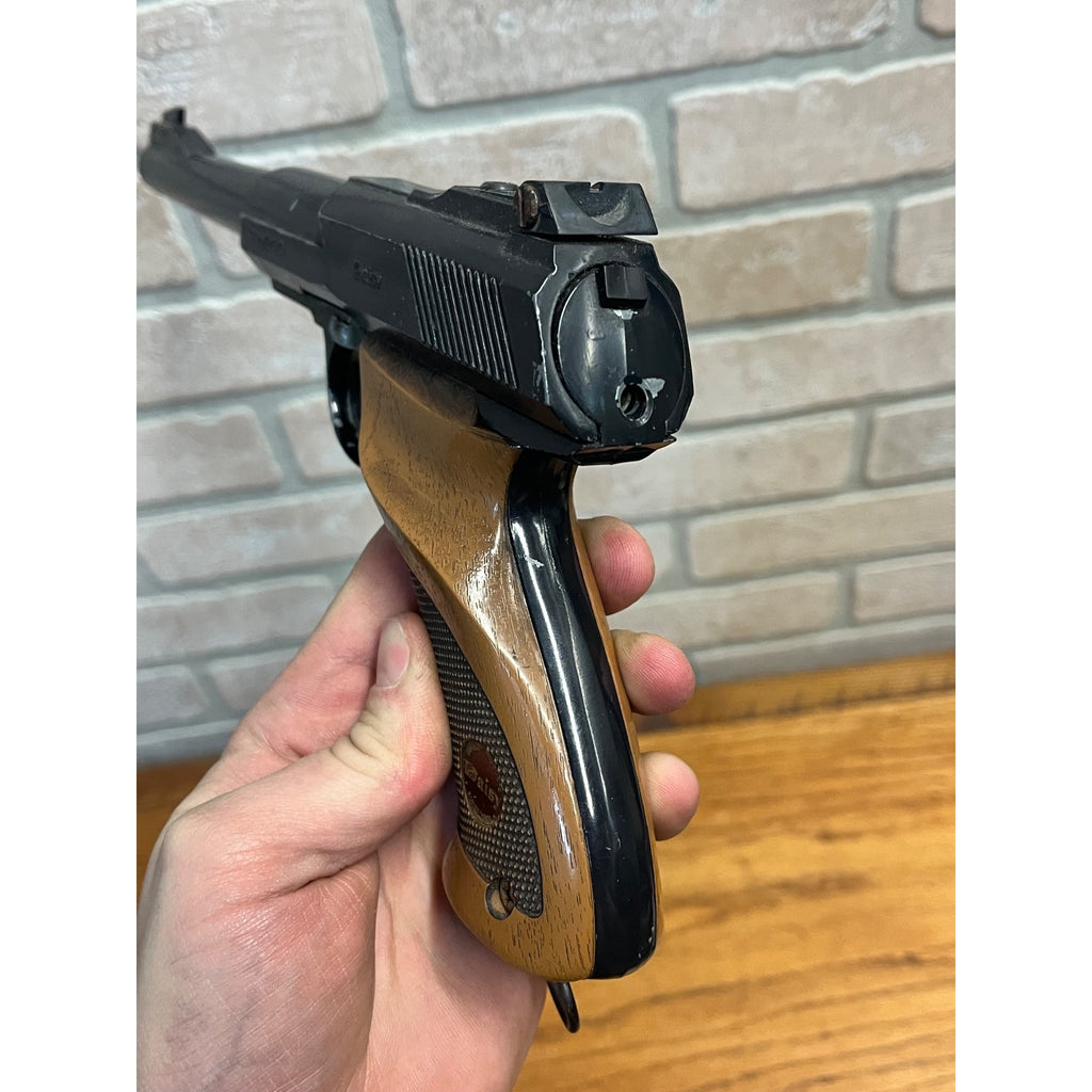Vintage Daisy C02 200 BB Gun - Untested