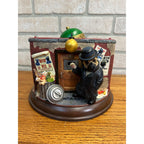 Danbury Mint The Poker Playing Pugs 2006 Lighted Figurine Display