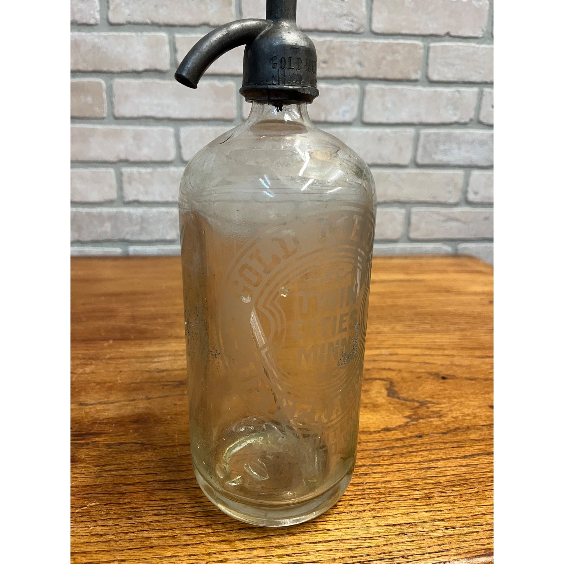 Vintage Gold Medal Beverage Co. Soda Seltzer Bottle Etched Twin Cities MN