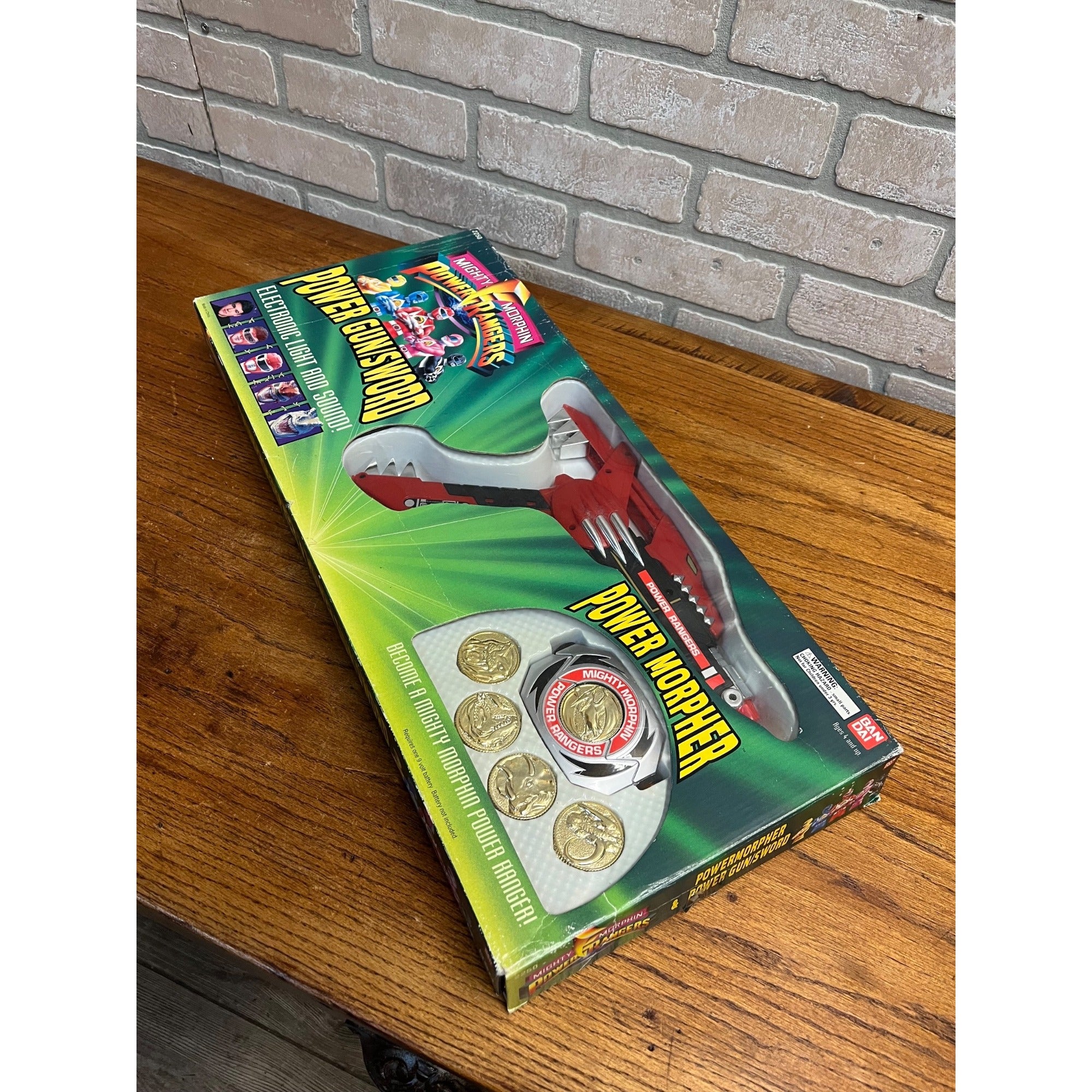 Bandai 2250 Mighty Morphin Power Rangers Power Morpher & Power Gun/Sword NIB NEW