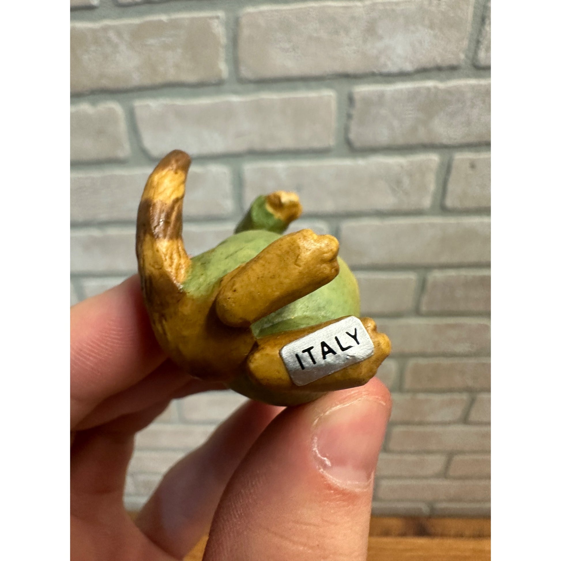 Tom Kitten Cat F Warne Beatrix Potter Anri Italy Christmas Ornament 1980