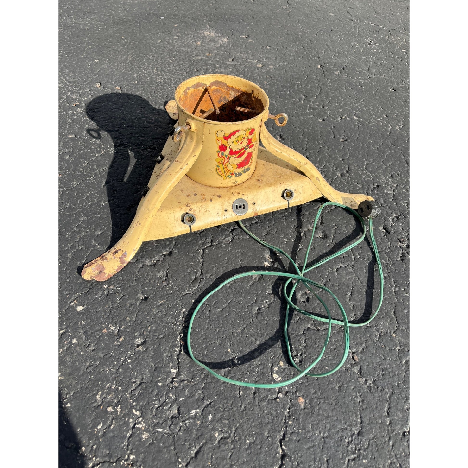 Vintage Metal Noma Electric Light Up Christmas Tree Stand Painted Santa - Works!