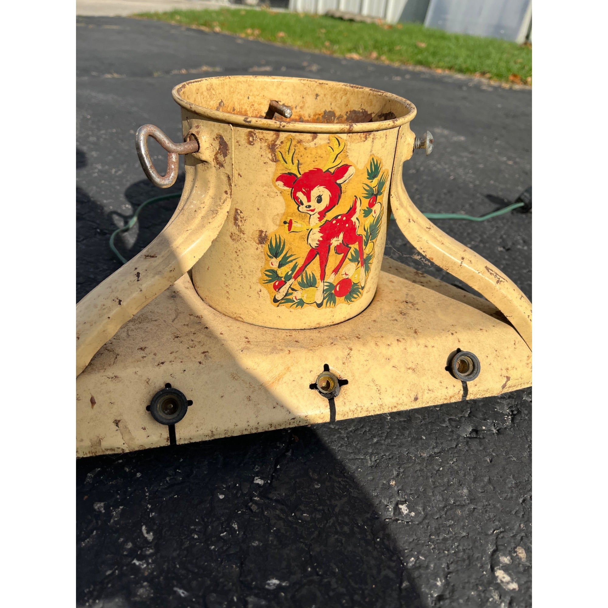 Vintage Metal Noma Electric Light Up Christmas Tree Stand Painted Santa - Works!