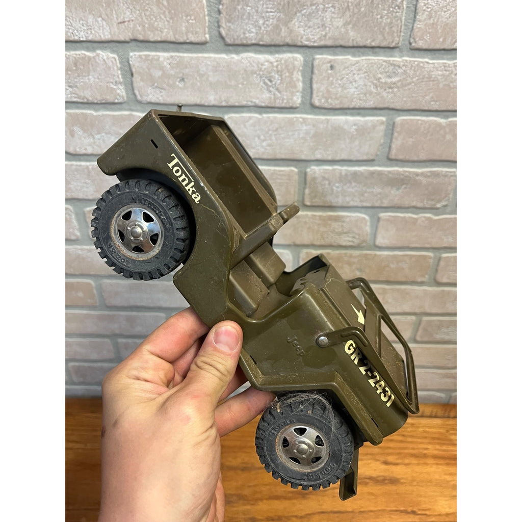 Vintage Tonka Army Green Willys Jeep Pressed Steel Toy GR 2-2431