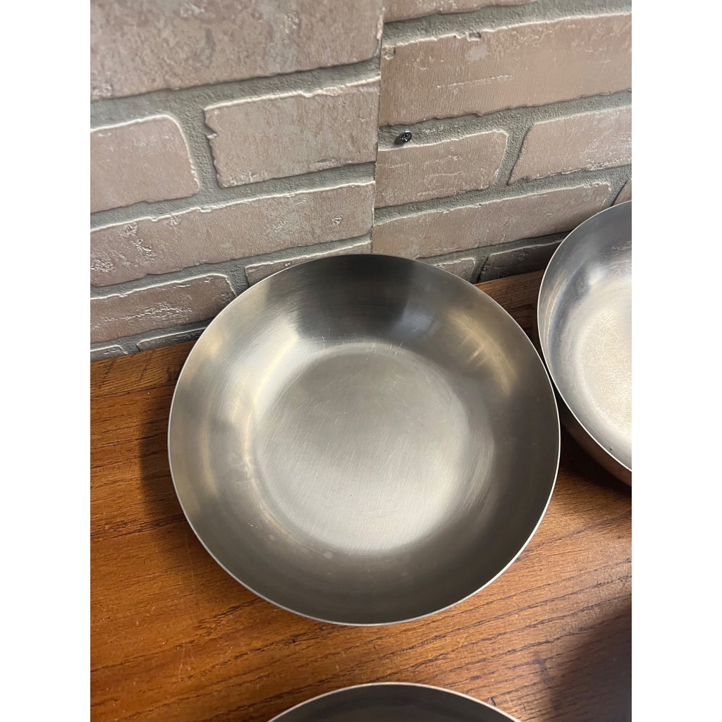 Huge Lot Vintage Old Hall Stainless Steel Salad / Serving Bowl 9.75" MCM Mid-Century