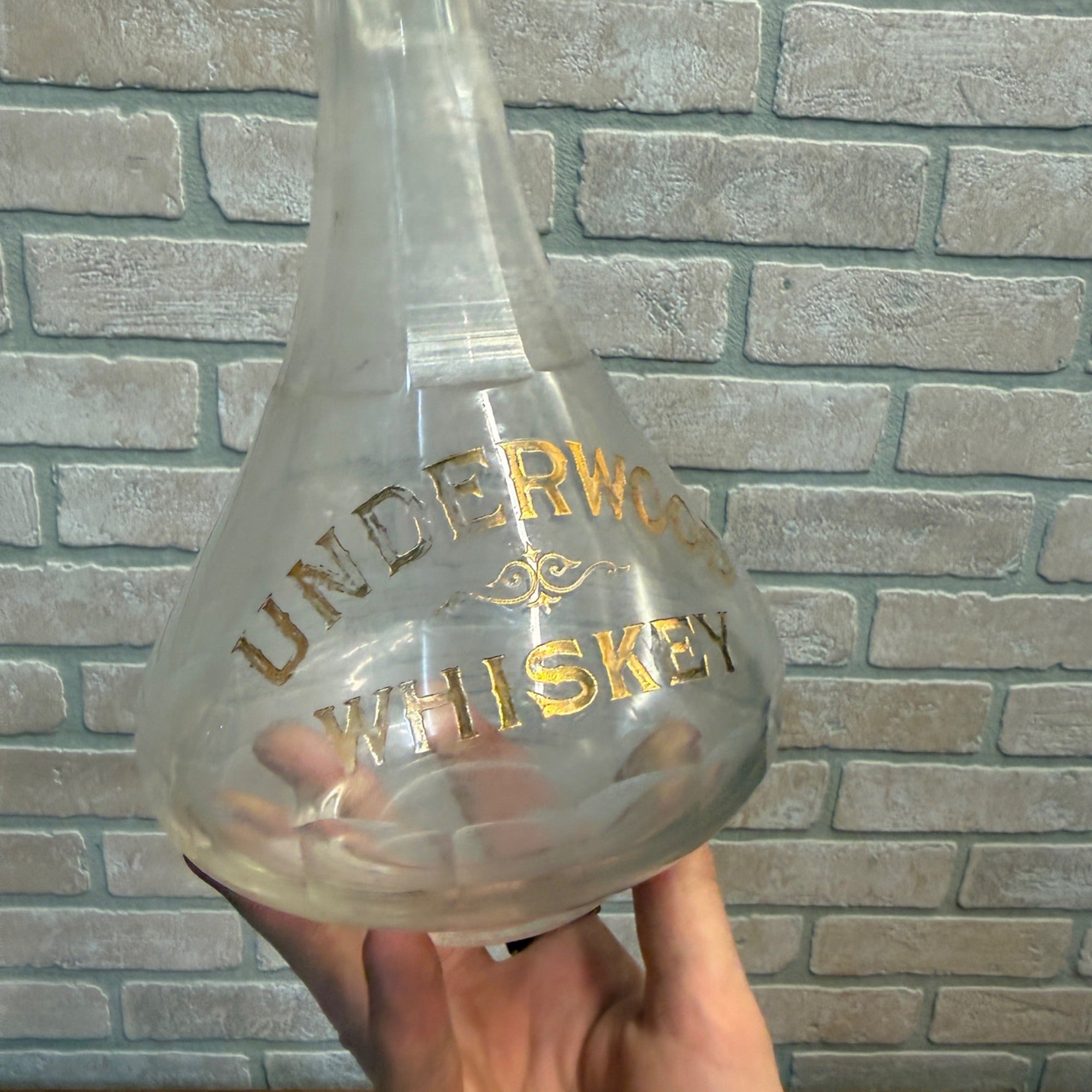 Underwood Whiskey Gold Etched 1900s Back Bar Liquor Glass Decanter Scarce Barware Whisky