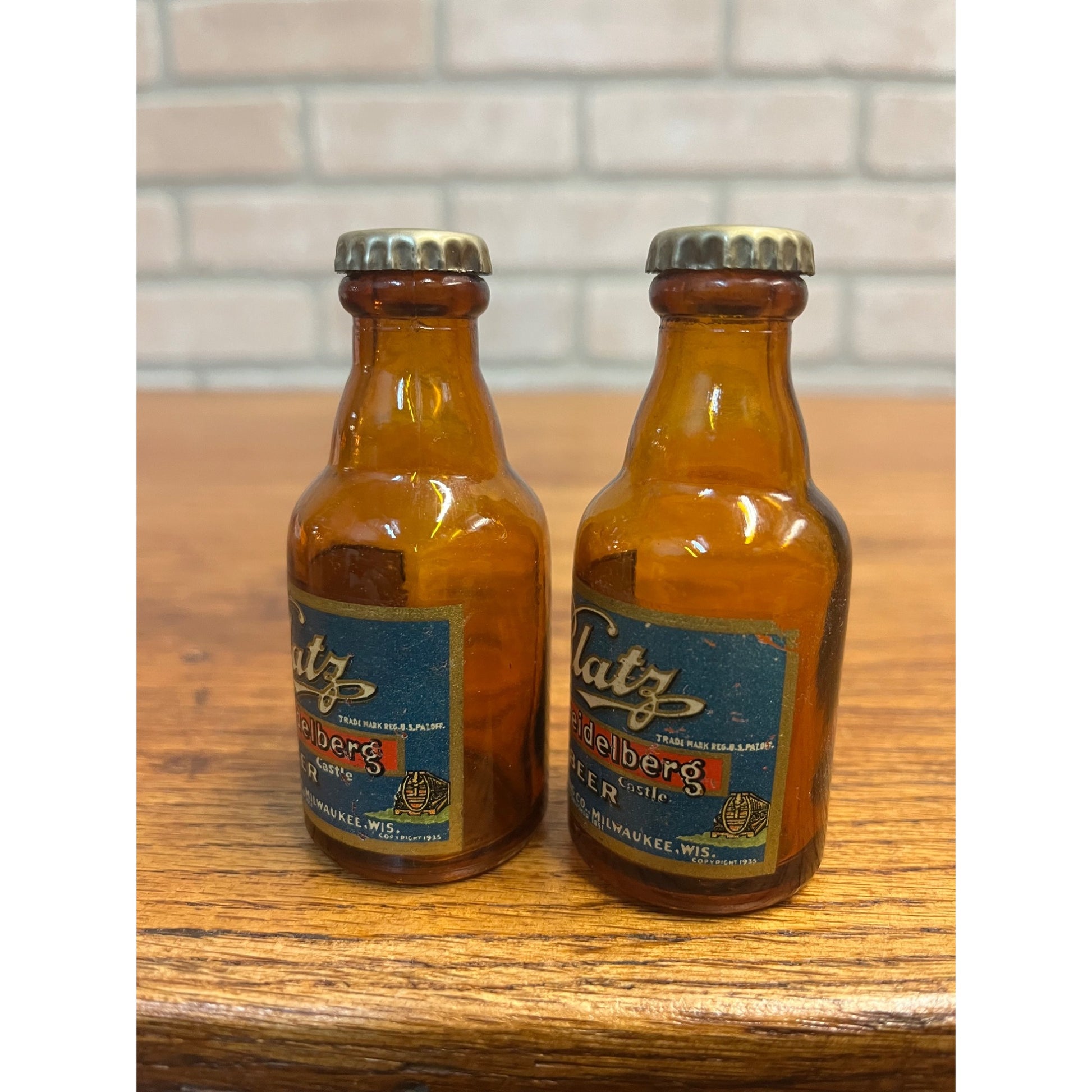 Vintage Blatz Old Heidelberg Mini Beer Bottles Salt and Pepper Shakers Milwaukee