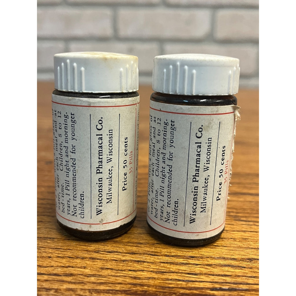 Vintage Lot (2) Wisconsin Pharmacal Co. Amber Glass Medicine Bottles Milwaukee