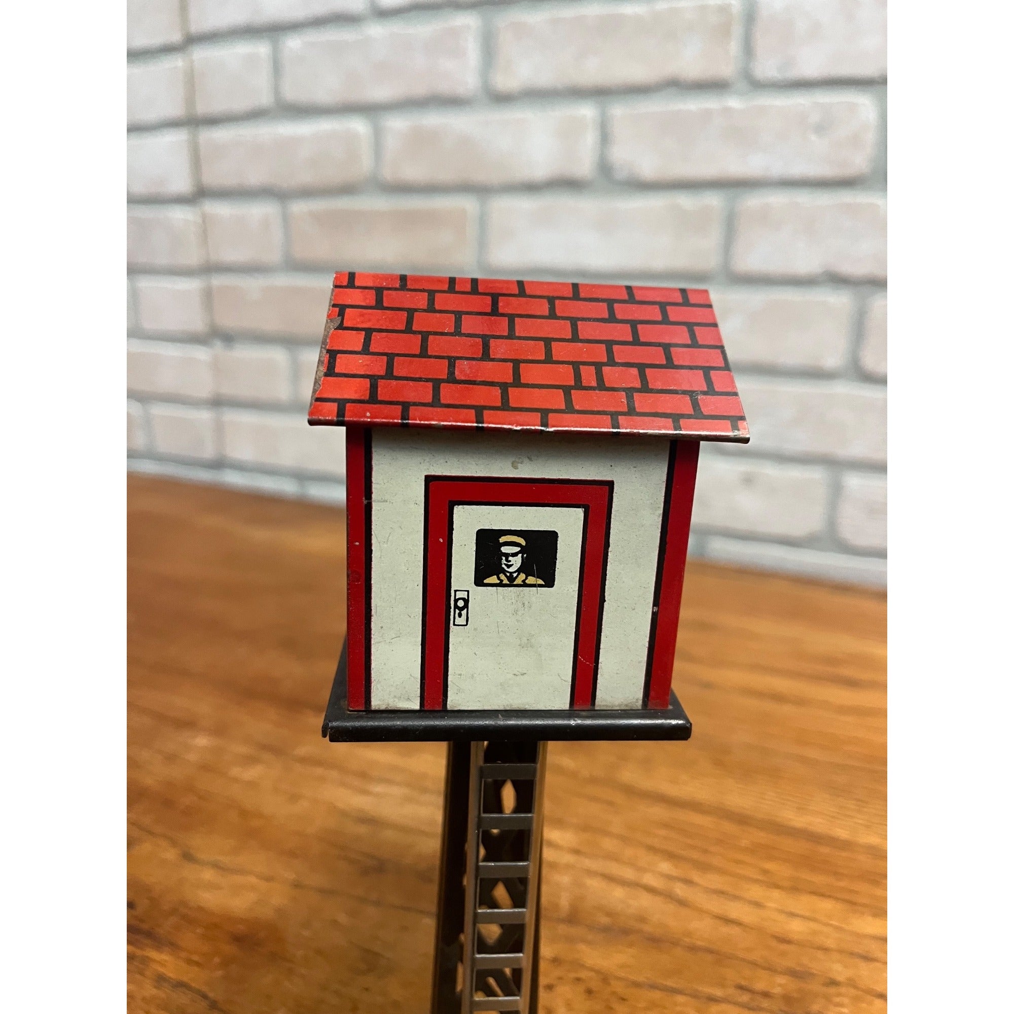 Vintage Marx Model Railroad Lighted Switch Control/telegraph Tower 9.25" Tall