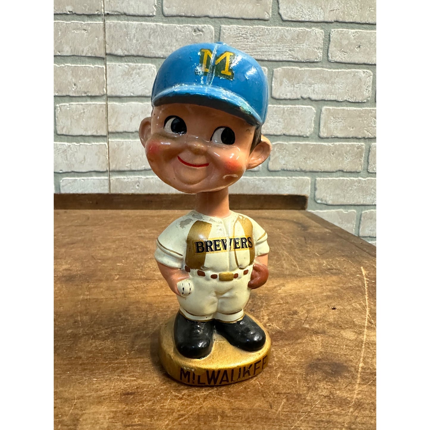 Vintage 1967 Milwaukee Brewers Original Bobblehead Nodder Japan