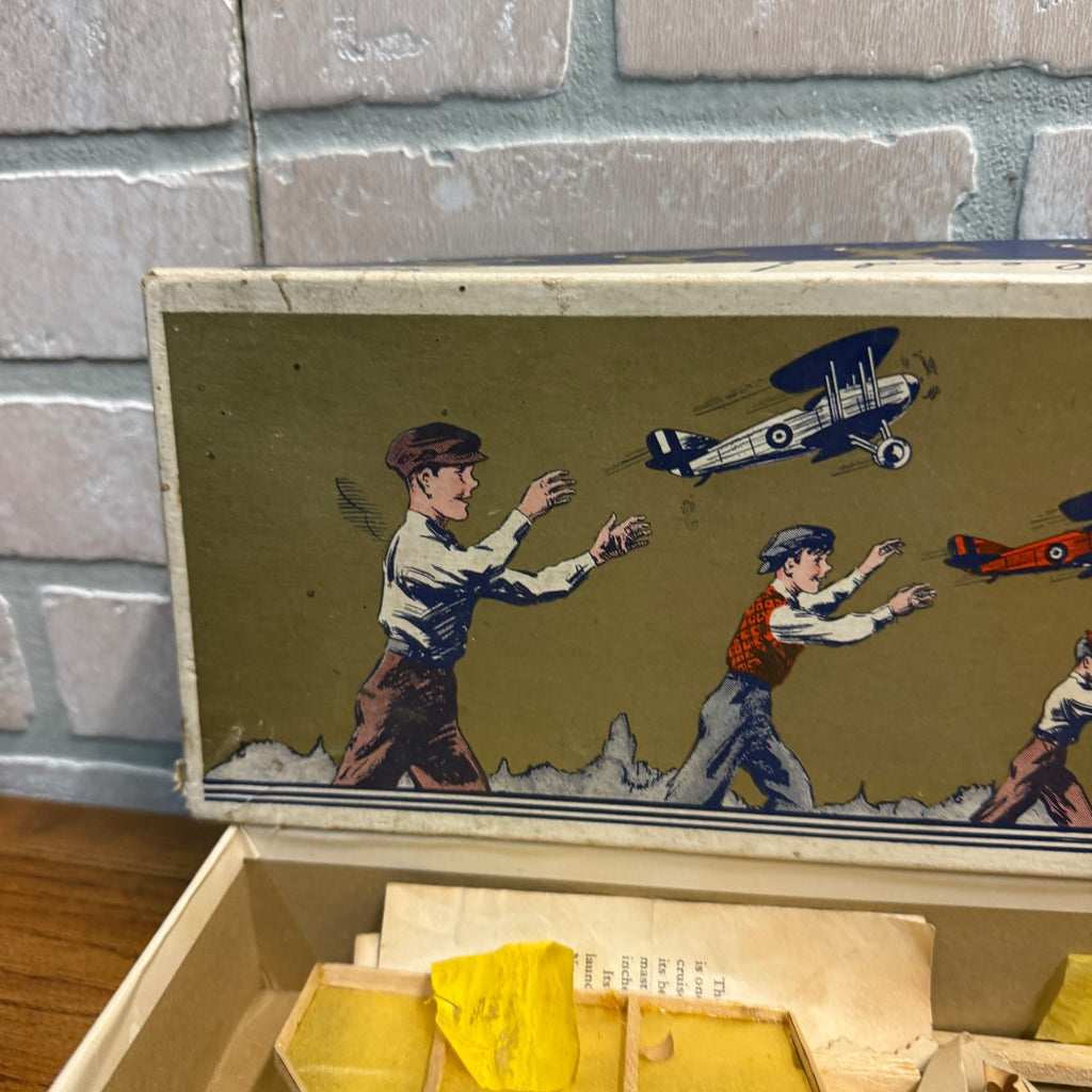 Vintage 1930s Comet Model Airplane Kit w/ Parts Unbuilt Box Chicago