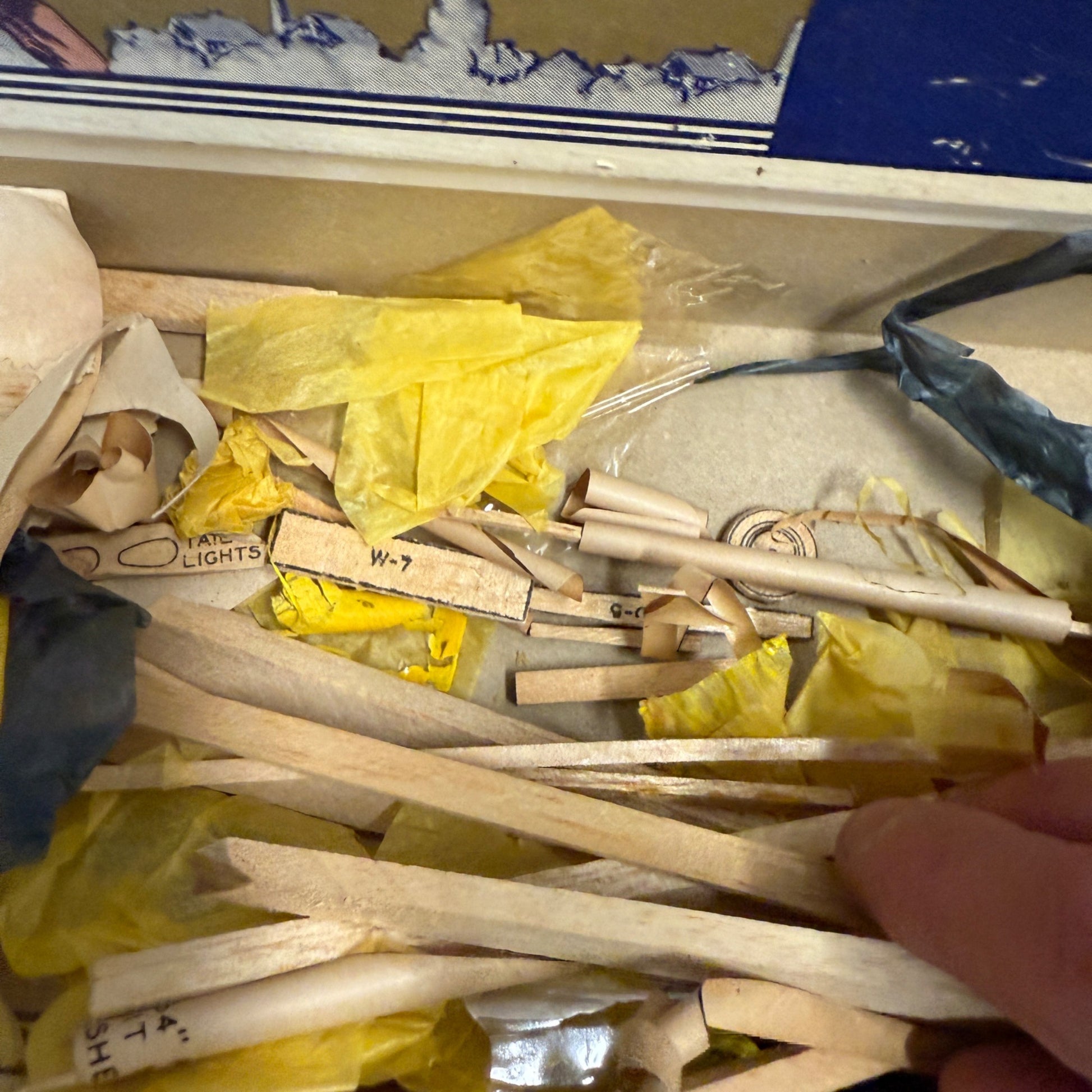 Vintage 1930s Comet Model Airplane Kit w/ Parts Unbuilt Box Chicago