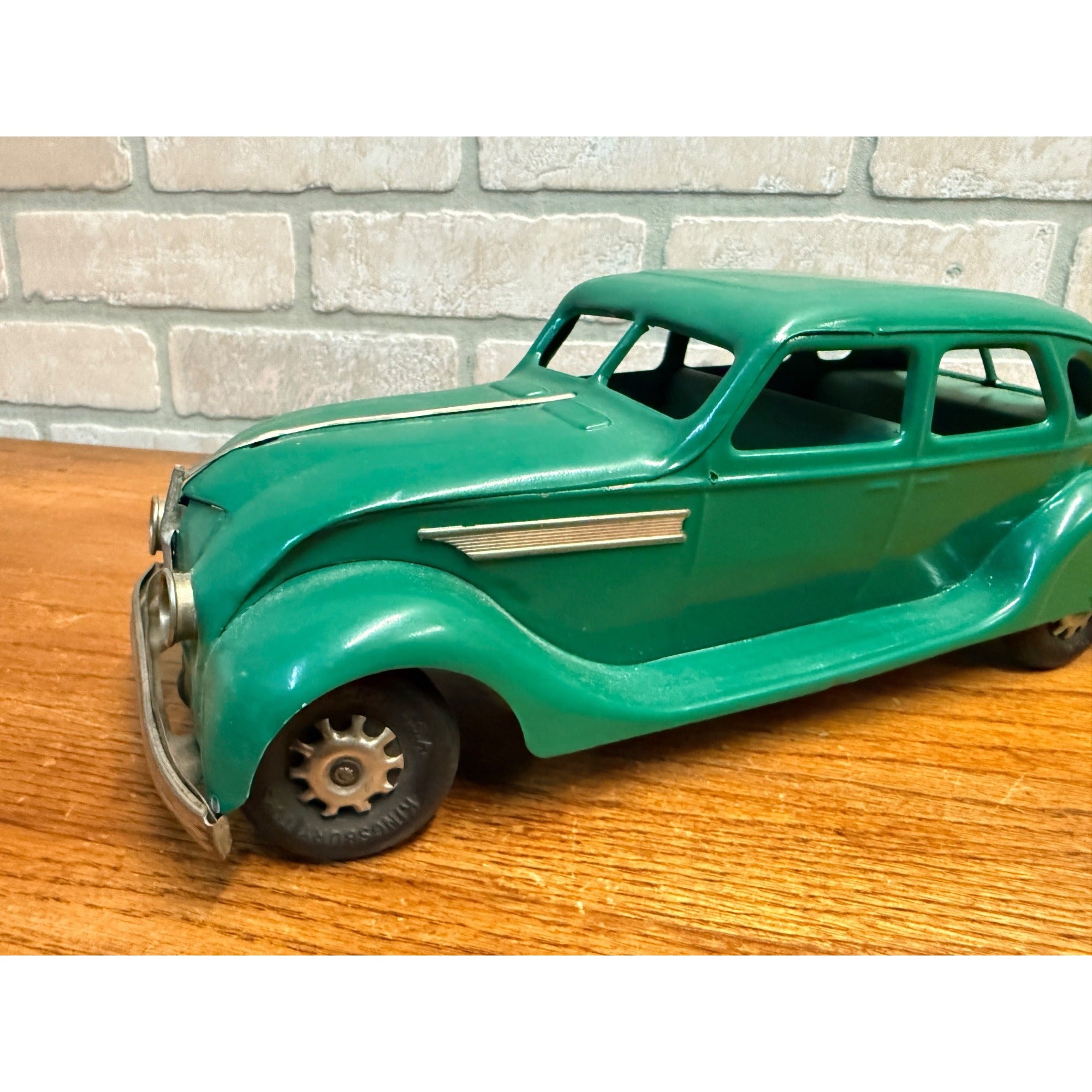 Vintage 1930s Kingsbury Chrysler Airflow Sedan Pressed Steel Toy - Repainted