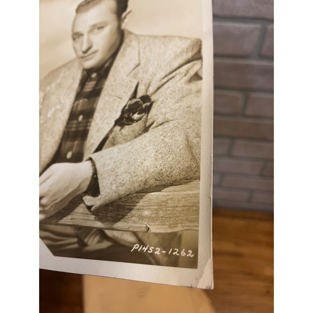 Vintage Bing Crosby Paramount Studios 8x10 Photo w/ Original Envelope Photograph