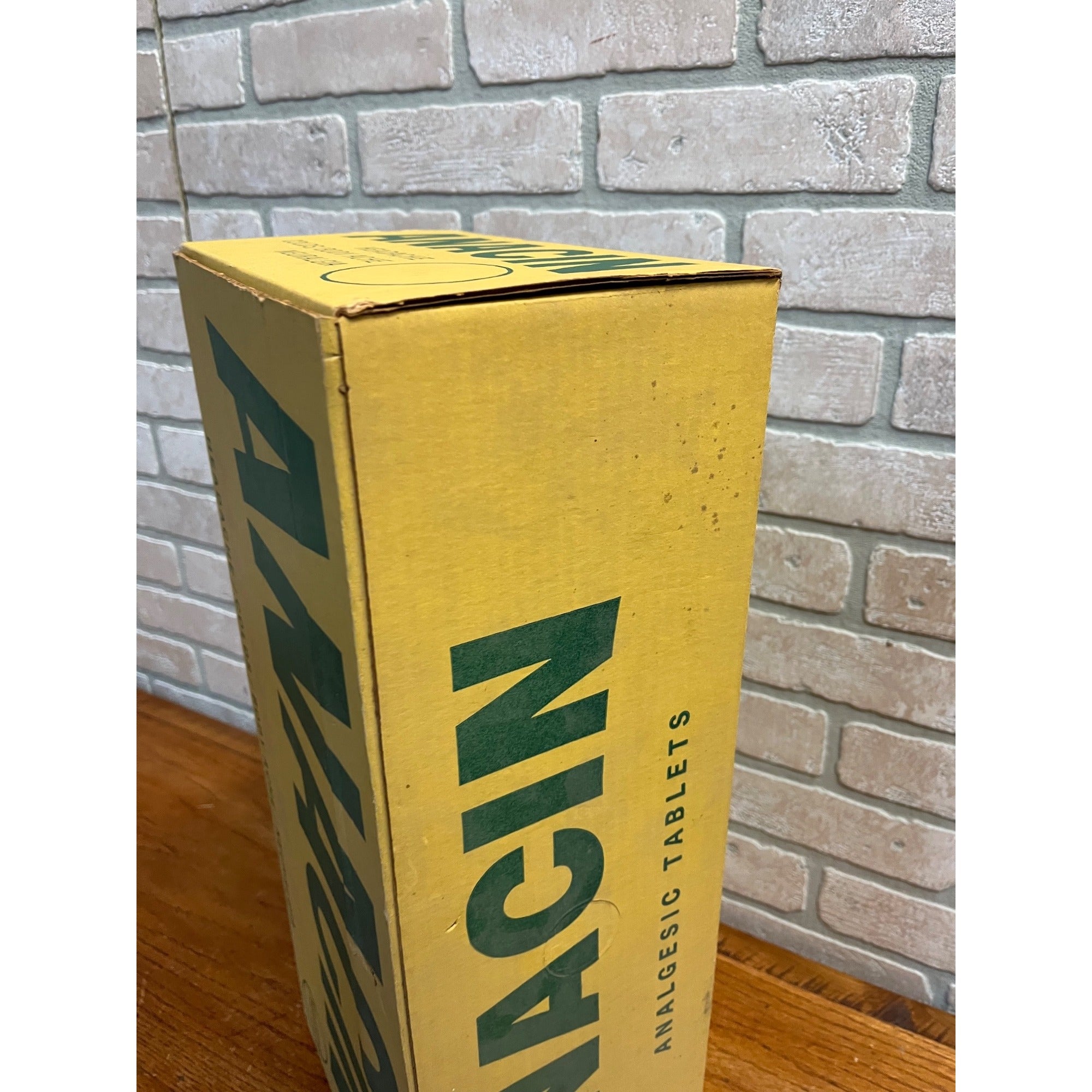 Vintage Anacin Pain Relif Medicine Drug Store HUGE Box Display Advertising Sign