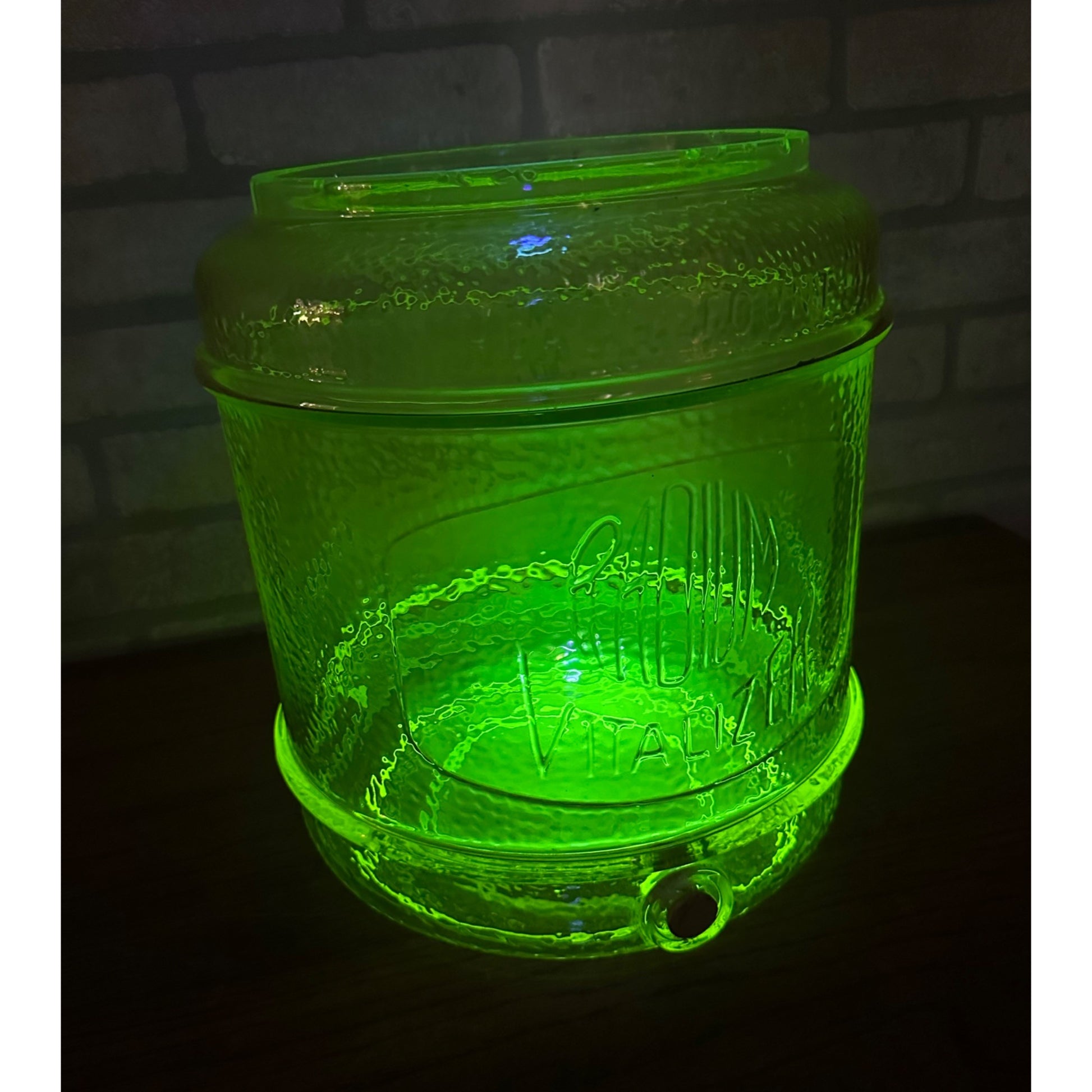 RARE Vintage Radium Vitalizer Health Fount Water Jug Dispenser Uranium Glass
