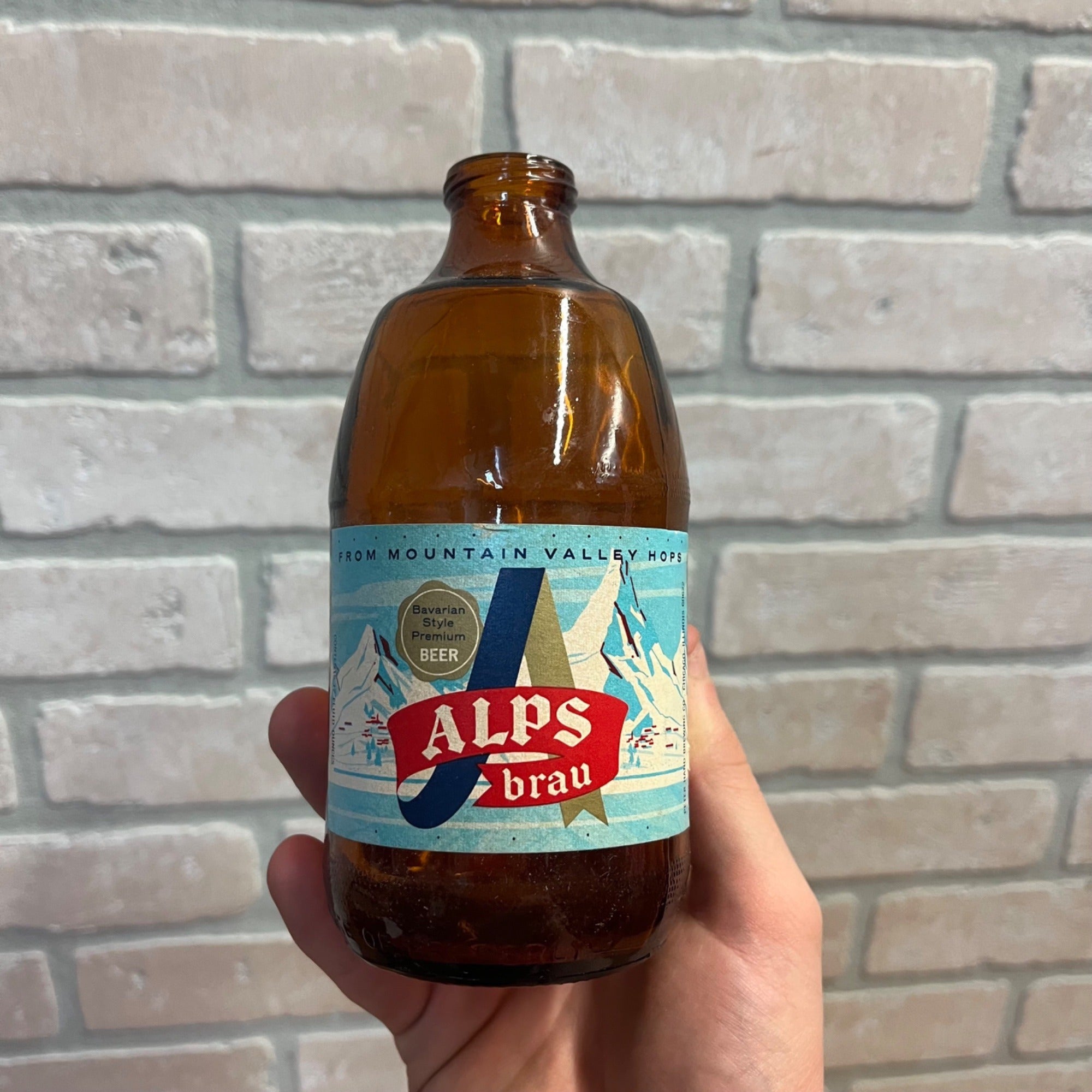 1950’s Alps Brau beer bottle from Old Crown Brewing 12 oz Peter Hand Chicago Stubby